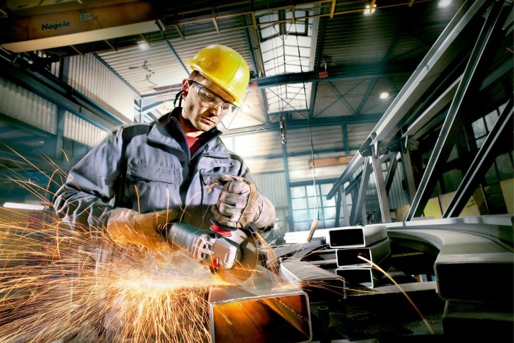 Metabo WEP 19-150 Q M-BRUSH 6-Inch Angle Grinder - 9,600 RPM, 14.5 Amp, Non-Locking Paddle Switch, Made in Germany - Perfect for Metal Cutting, Grinding & Polishing in Construction, Welding & DIY Projects