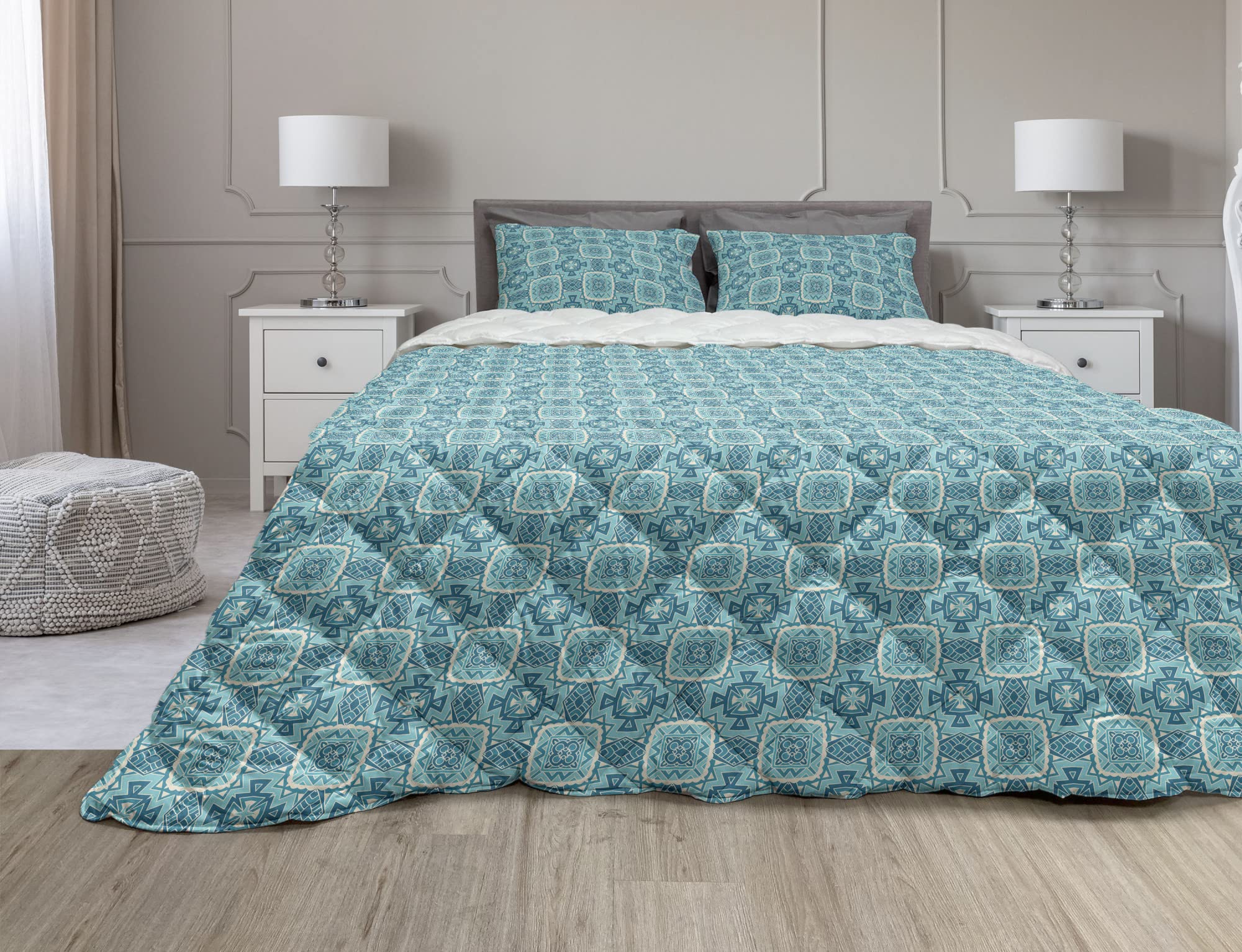 Ambesonne Abstract Comforter Set 3-Piece Queen Size - Modern Geometric Moroccan Mosaic Design in Aqua, Seafoam & Champagne - Soft Microfiber Filling Duvet Cover with Pillow Shams - Perfect for Bedroom Decor, Guest Room, Dormitory or Vacation Home