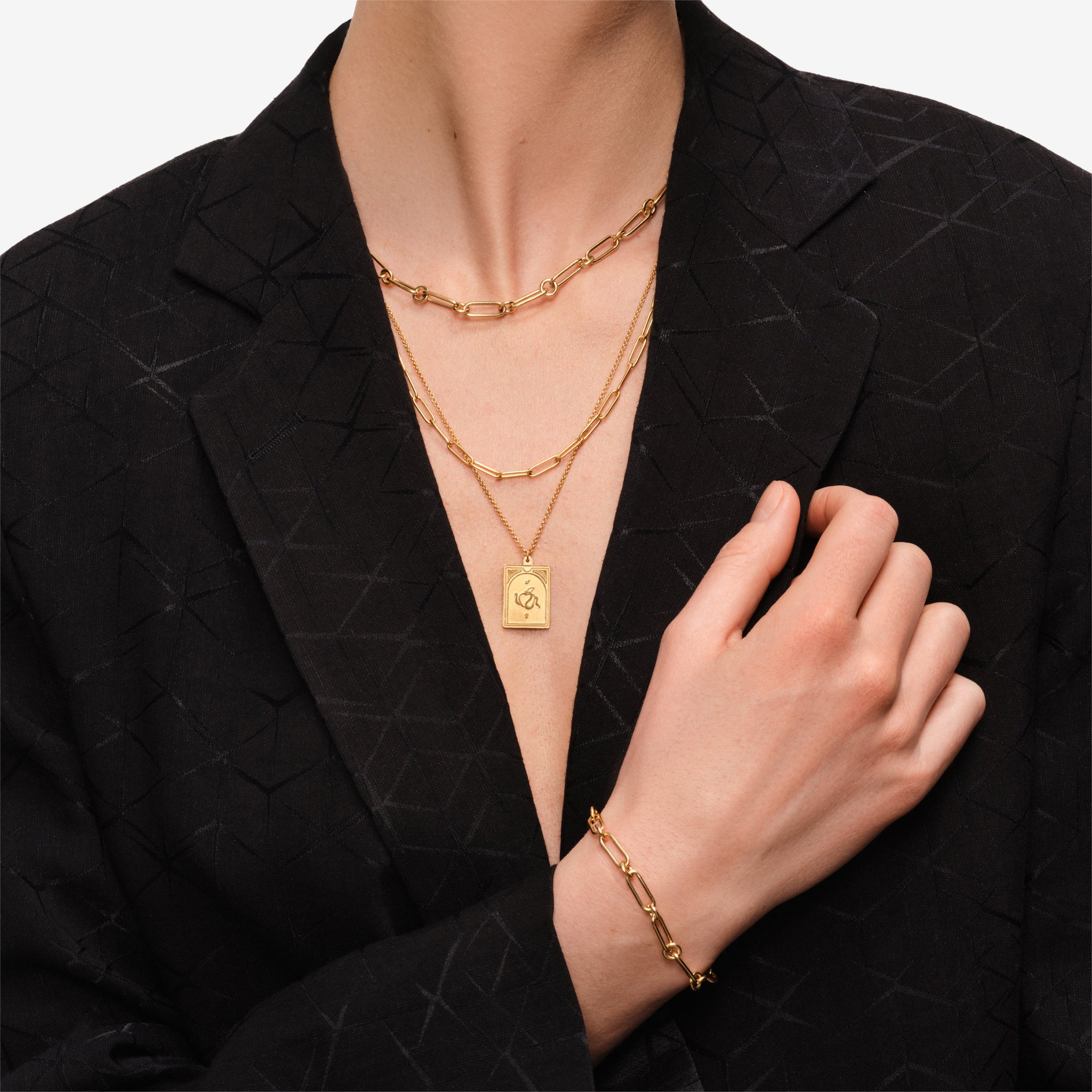 Gold Tarot Lovers Pendant Necklace - Mystical Zodiac Jewelry for Spiritual Protection & Gift Giving