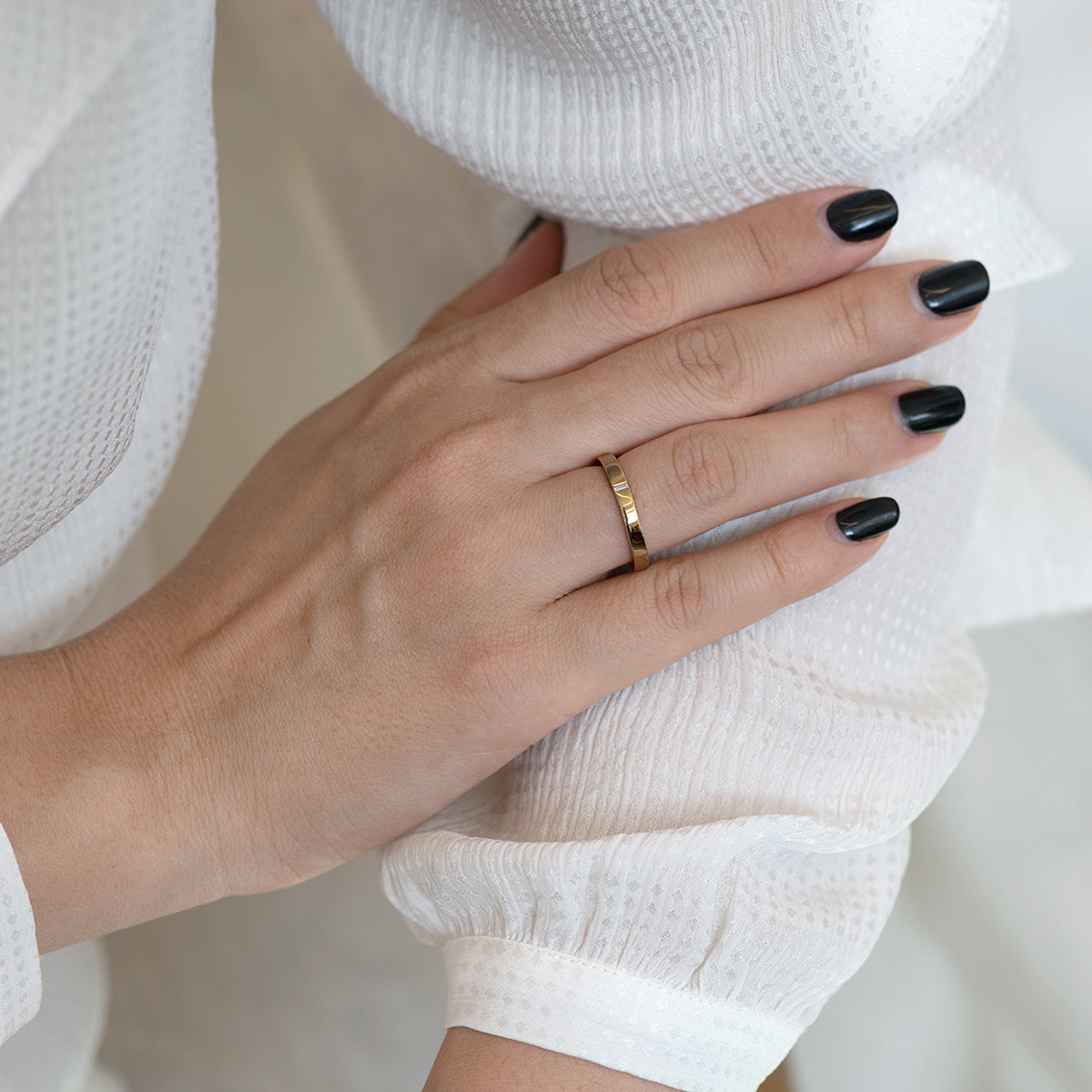 Elegant Baguette Wedding Band for Women - Timeless Diamond Engagement Ring for Brides & Anniversaries - Perfect for Proposals, Weddings & Special Occasions