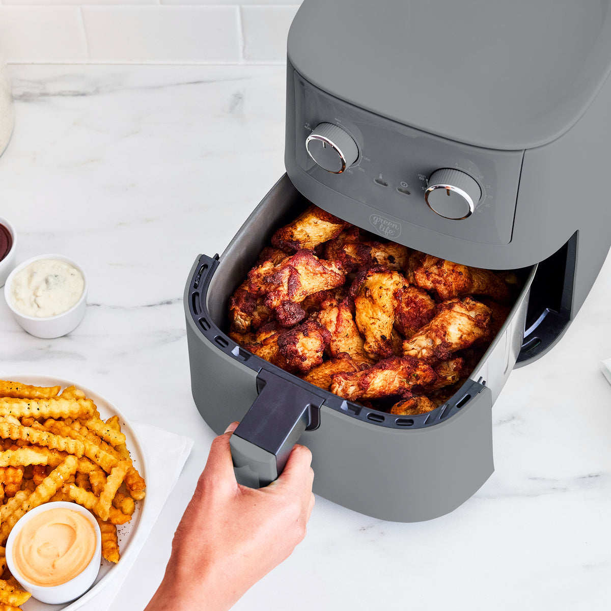 GreenLife 4.5 Quart Nonstick Air Fryer with Rapid Air Technology - Graphite | Healthy Oil-Free Cooking for Chicken, Fries & Vegetables | Perfect for Small Kitchens & Quick Meals