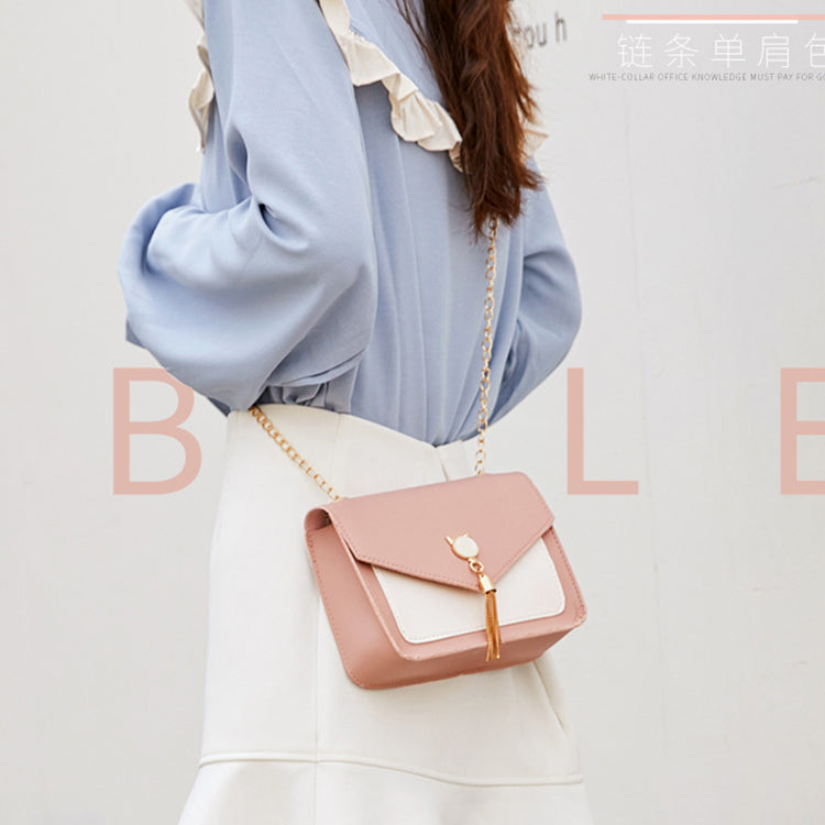 Stylish Small Crossbody Bags for Women with Cat Lock & Chain - Fashionable Messenger Purse for Daily Use, Travel & Shopping