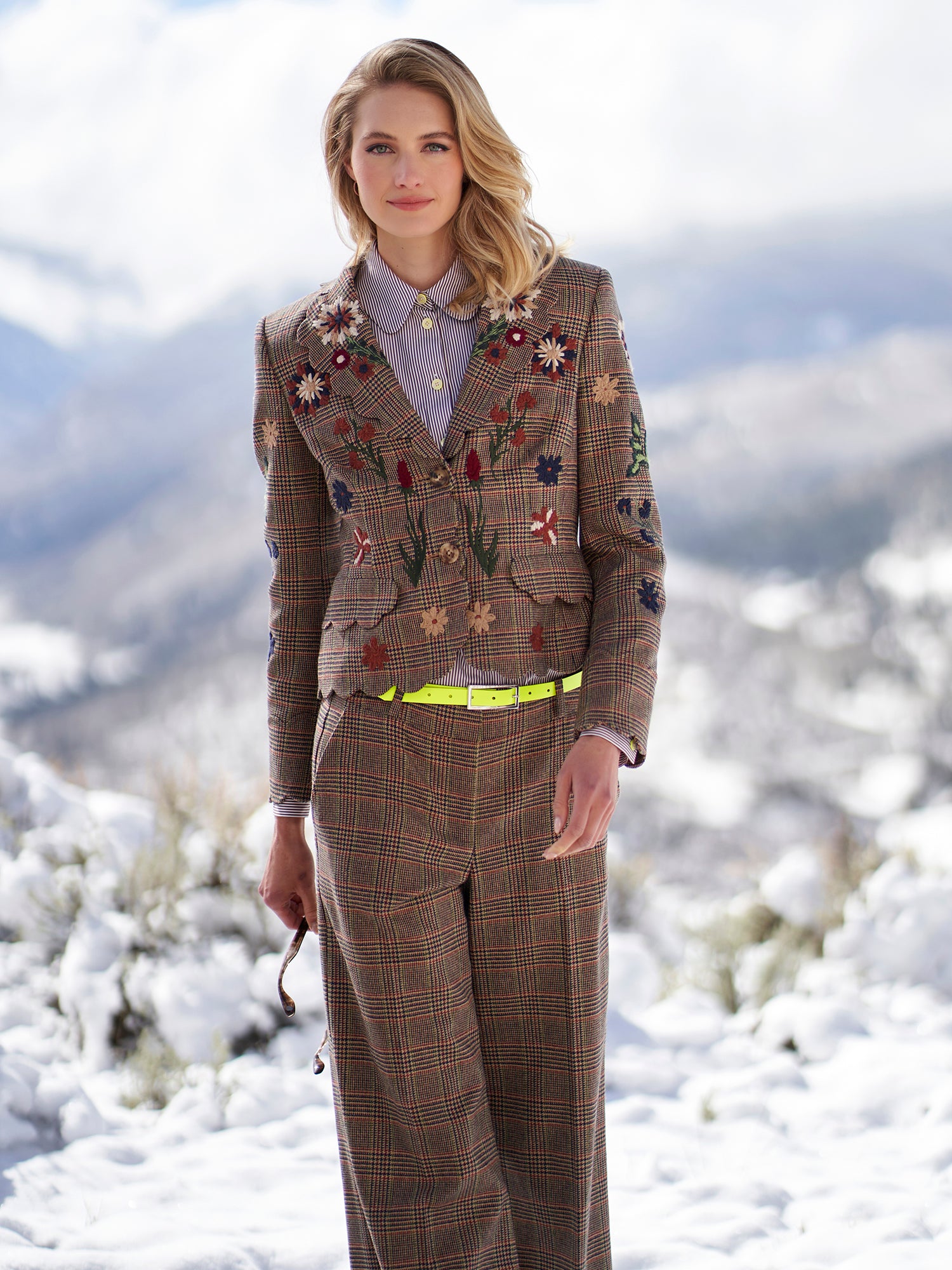 Mina Scallop Plaid Embroidered Blazer for Women - Elegant Office Jacket with Floral Embroidery & Notched Lapel - Perfect for Business Casual, Workwear & Formal Occasions