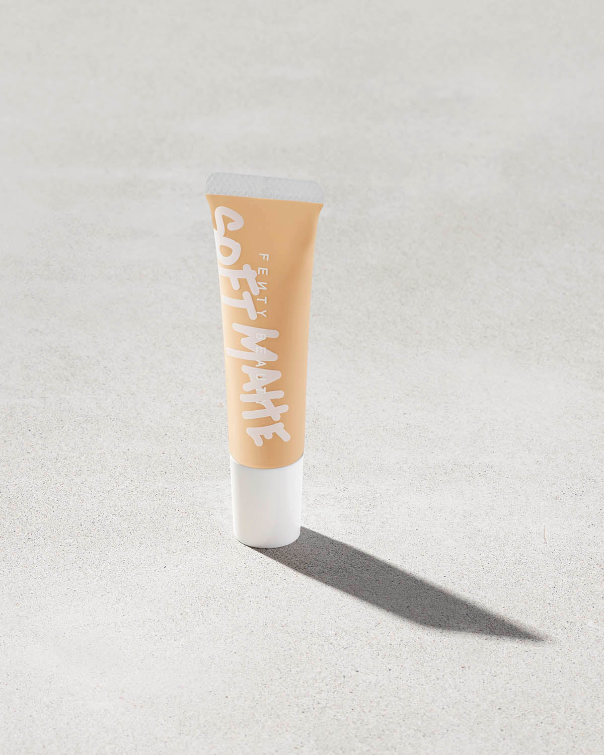 Pro Filt'r Soft Matte Longwear Foundation - Shade #210 - Oil-Free, Full Coverage Makeup for All-Day Wear - Perfect for Oily Skin & Hot Weather