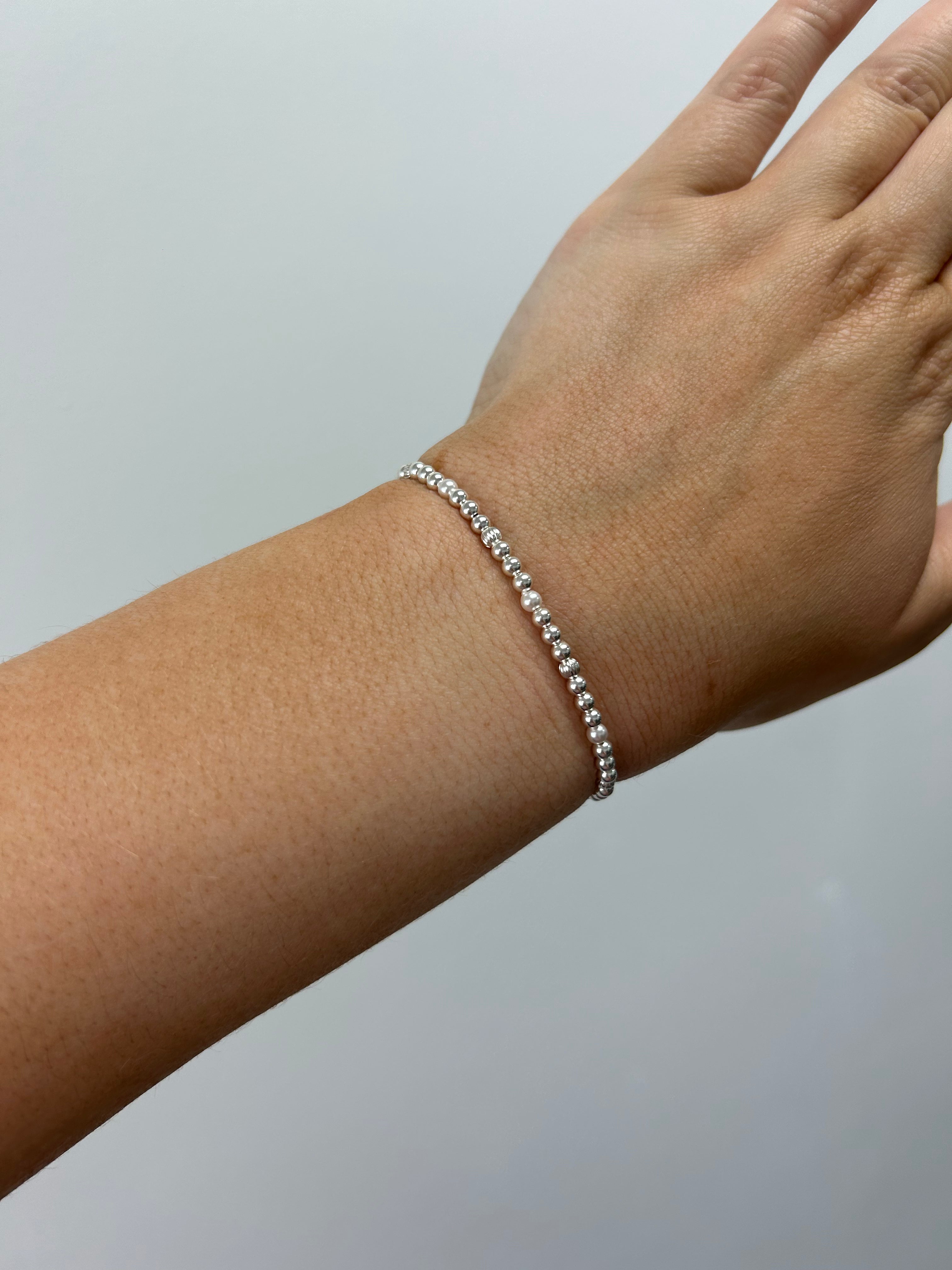 Bara Boheme Noa Bracelet - Boho Chic Beaded Bracelet for Women, Adjustable Handmade Jewelry Gift for Her - Perfect for Casual Wear, Festivals & Layering