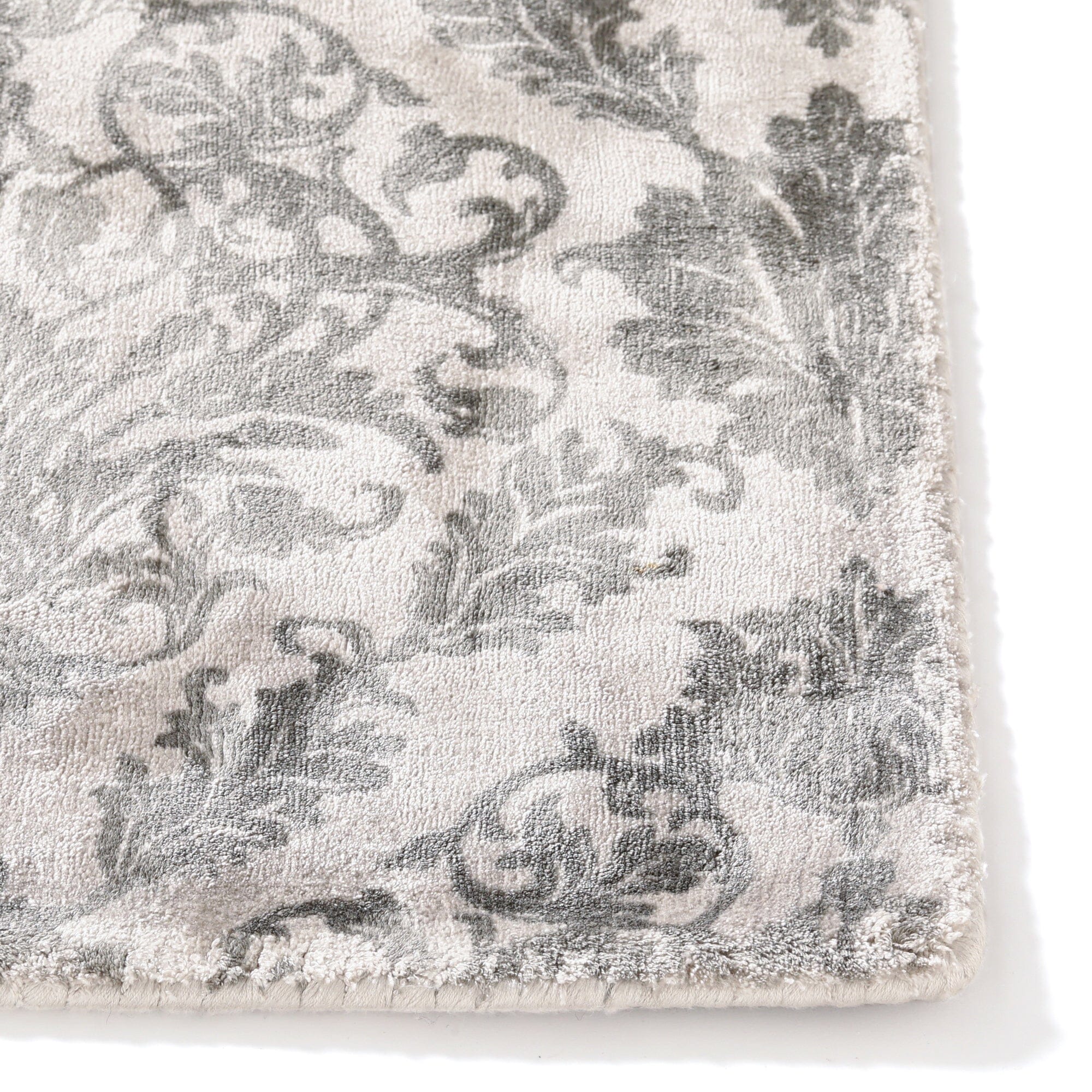 Luxury Damask Viscose Area Rug 6.5' x 4.5' Light Gray - Soft Modern Living Room Carpet for Bedroom, Dining Room & Office Decor