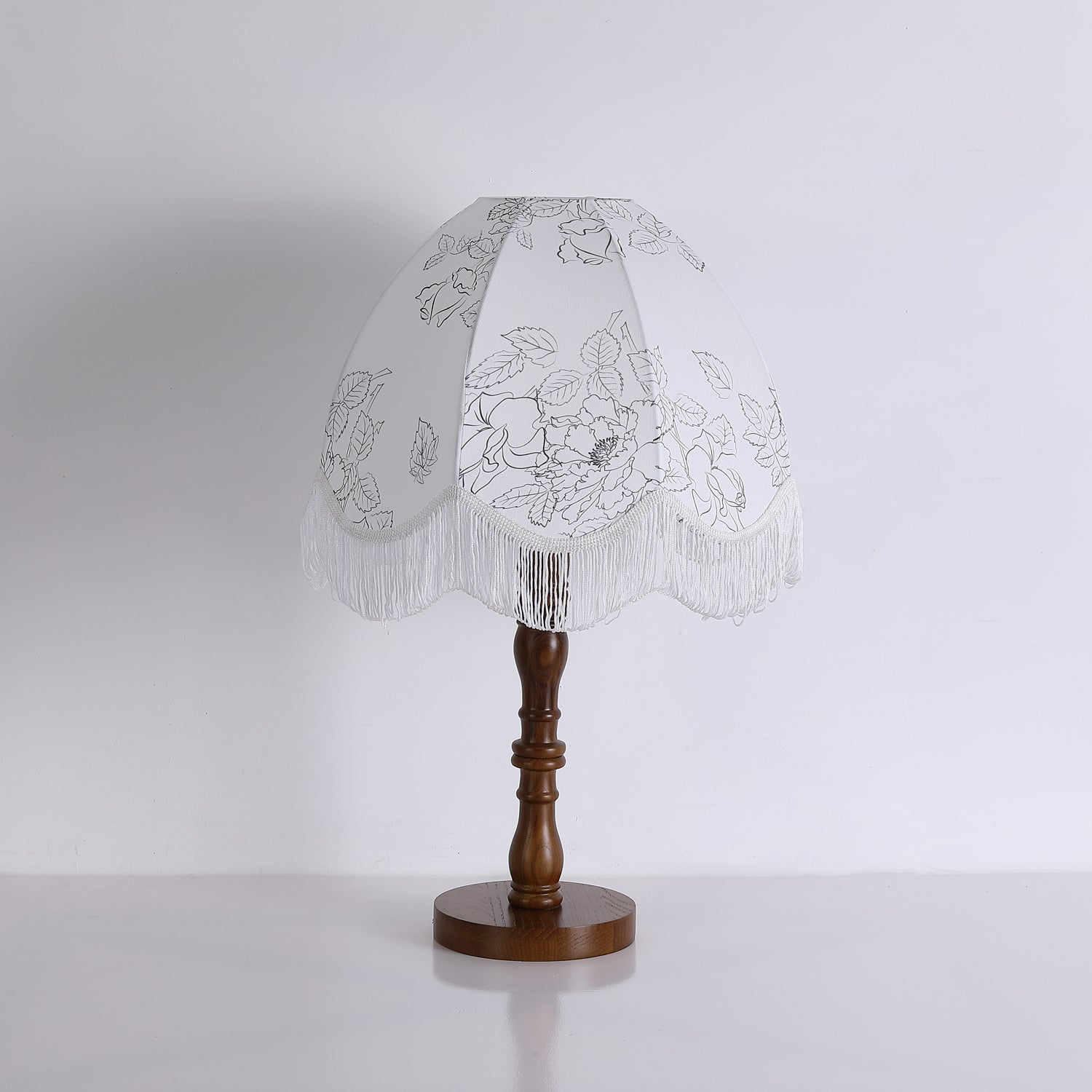 Elegant Printed Tassel Table Lamp - Modern Home Decor for Bedroom, Living Room & Office - Soft Lighting Accent for Cozy Ambience