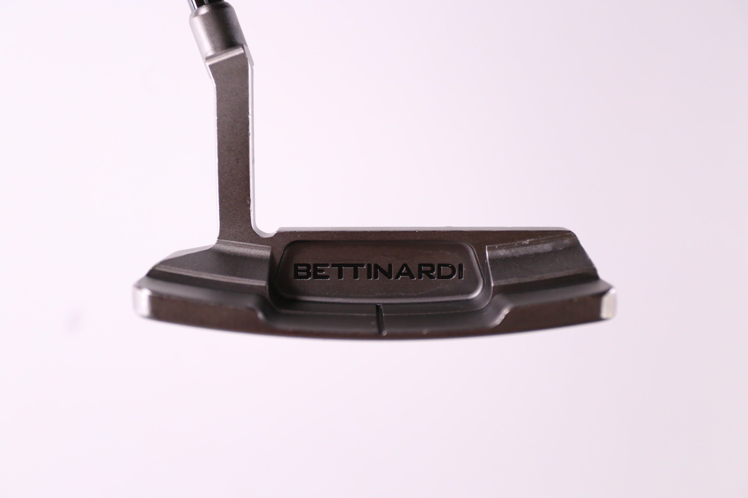 Premium Used Bettinardi 2020 BB8 Wide Putter - Right Handed 37-Inch Blade Golf Club for Improved Putting Accuracy | Perfect for Golf Enthusiasts & Tournament Play
