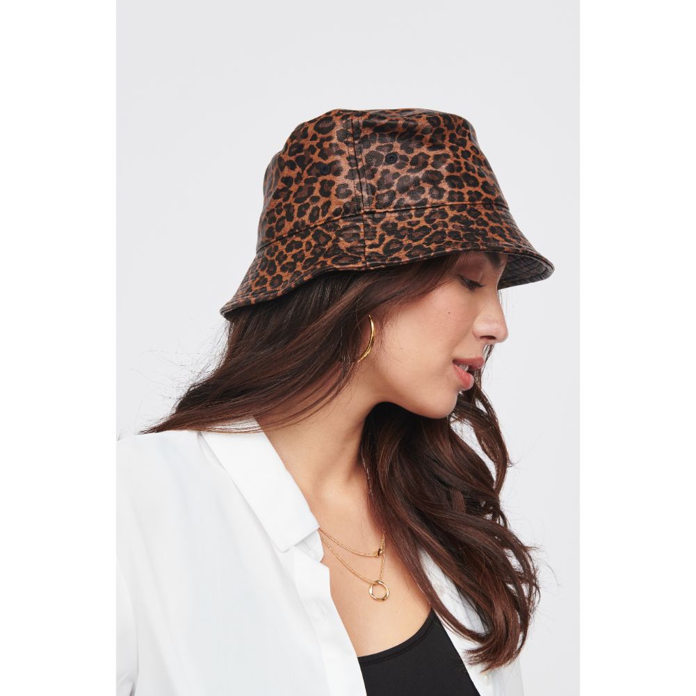 Vegan Leather Bucket Hat for Women & Men - Stylish Sun Protection Outdoor Hat for Beach, Hiking & Summer Fashion
