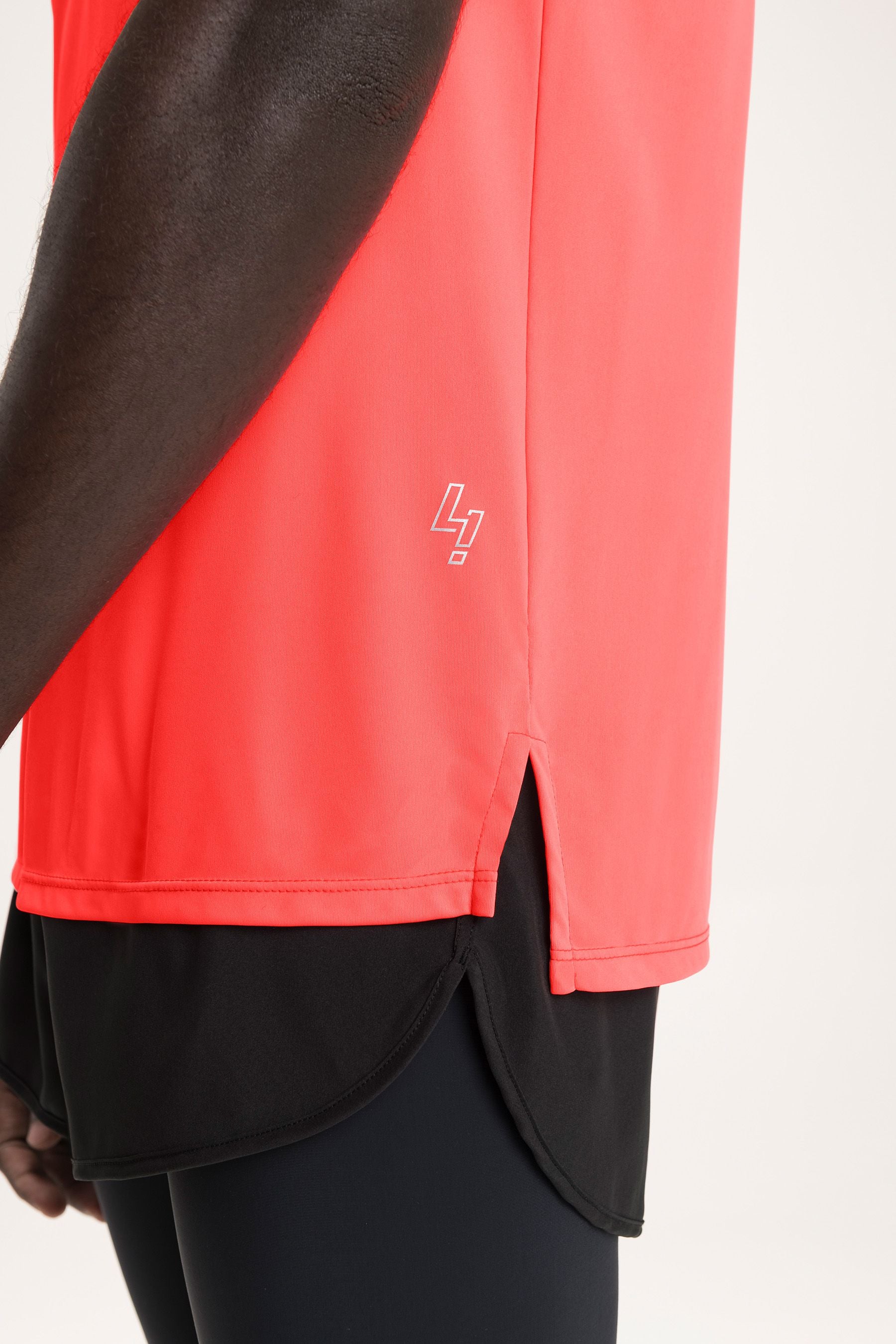 Men's Link Fit Tank Top - Breathable Workout Shirt for Gym & Running - Comfortable Athletic Wear for Men