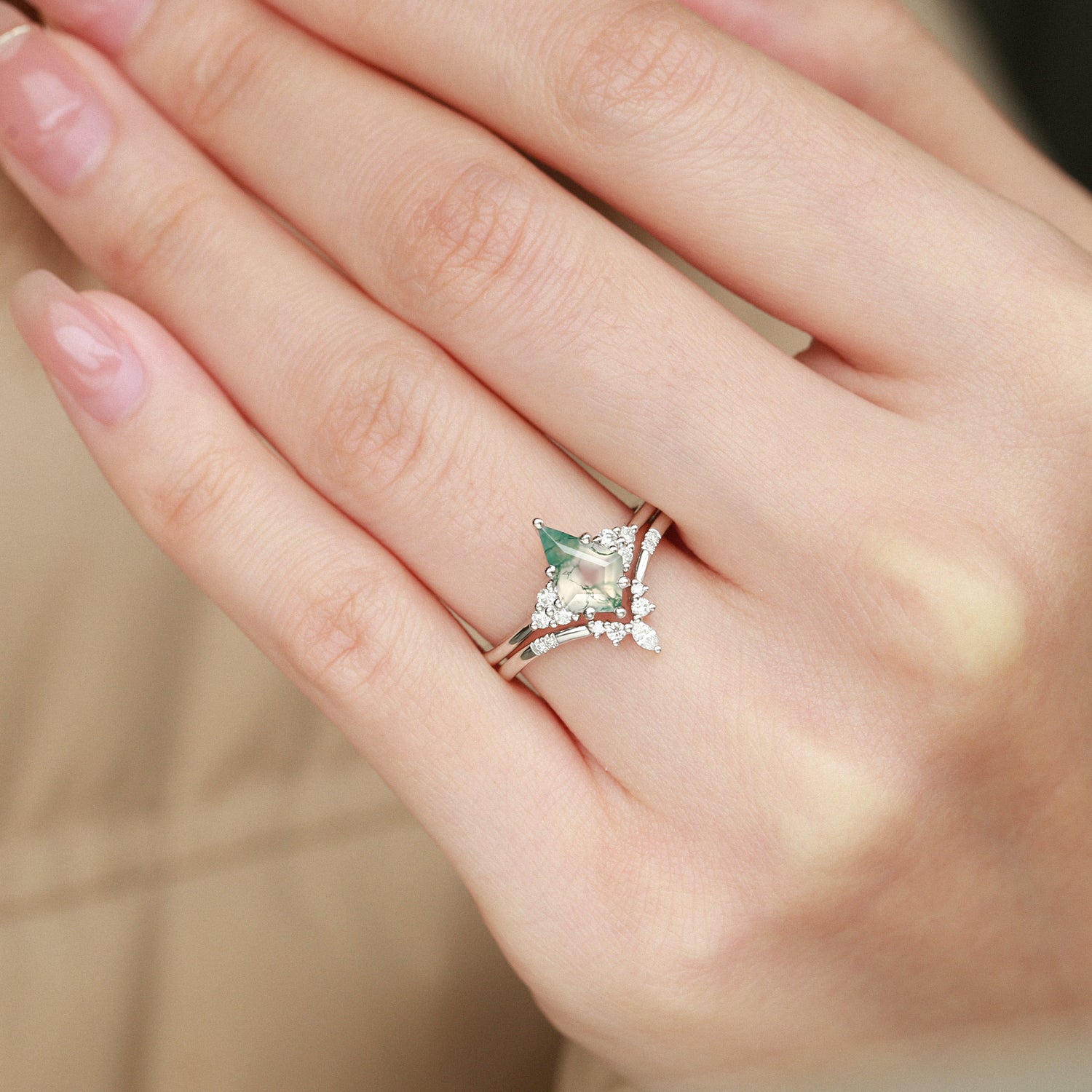 Elegant Curved Moss Agate Engagement Ring Set - 2 Piece Wedding Band for Women - Perfect for Proposals, Anniversaries & Romantic Occasions
