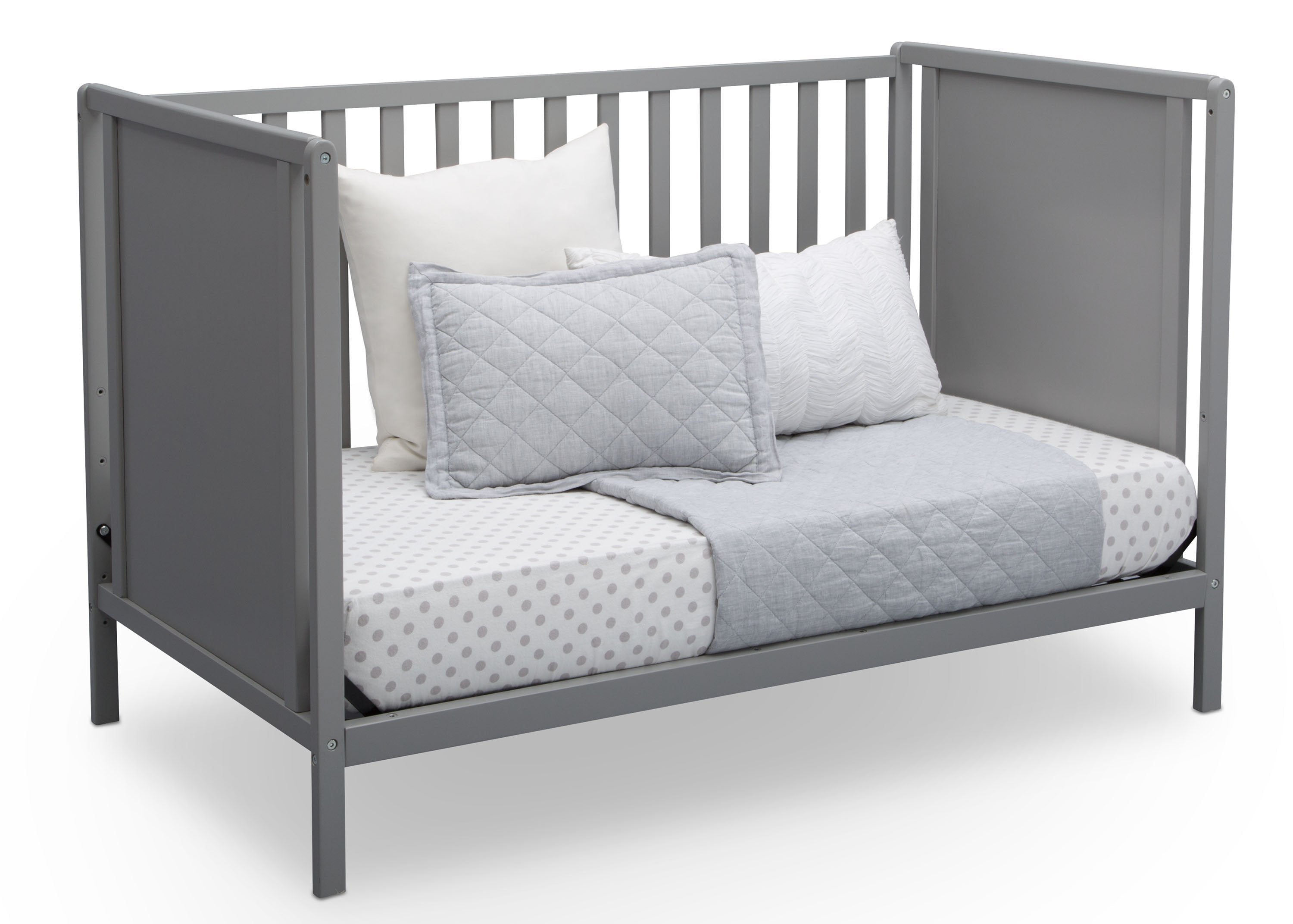 Heartland Classic 4-in-1 Convertible Crib - Toddler Bed, Daybed & Full Size Bed | Safe Nursery Furniture for Baby & Kids Room | Perfect for Newborns, Infants & Growing Children