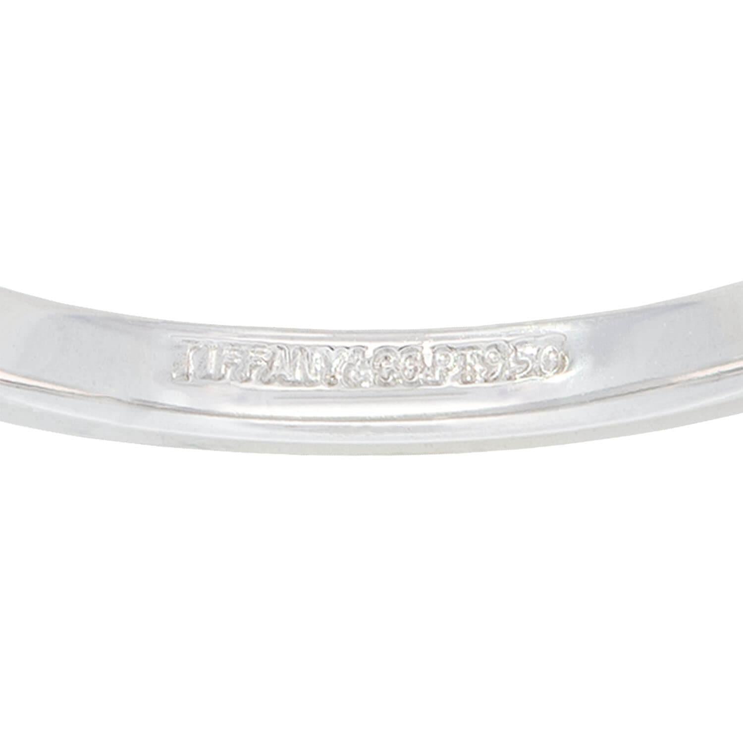 Tiffany & Co. Platinum Wedding Band for Men & Women - Classic Elegant Wedding Ring for Engagement, Anniversary & Special Occasions