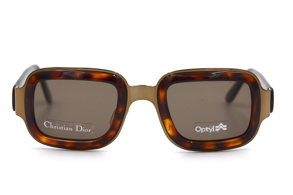 Christian Dior 2036 11Q Sunglasses - Luxury Designer Shades for Women & Men - UV Protection & Fashion Statement - Perfect for Outdoor Activities, Beach & Driving