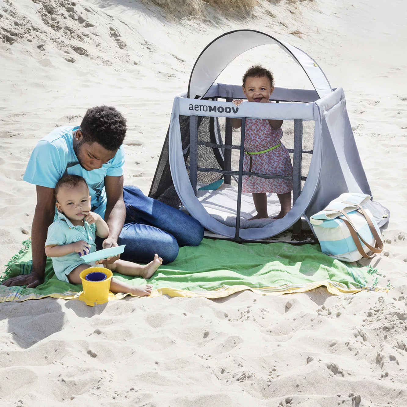AeroMoov Instant Travel Cot - Lightweight Portable Baby Crib for Camping, Travel & Home Use - Easy Setup Foldable Playpen for Toddlers & Infants - Perfect for Outdoor Adventures, Sleepovers & Nursery