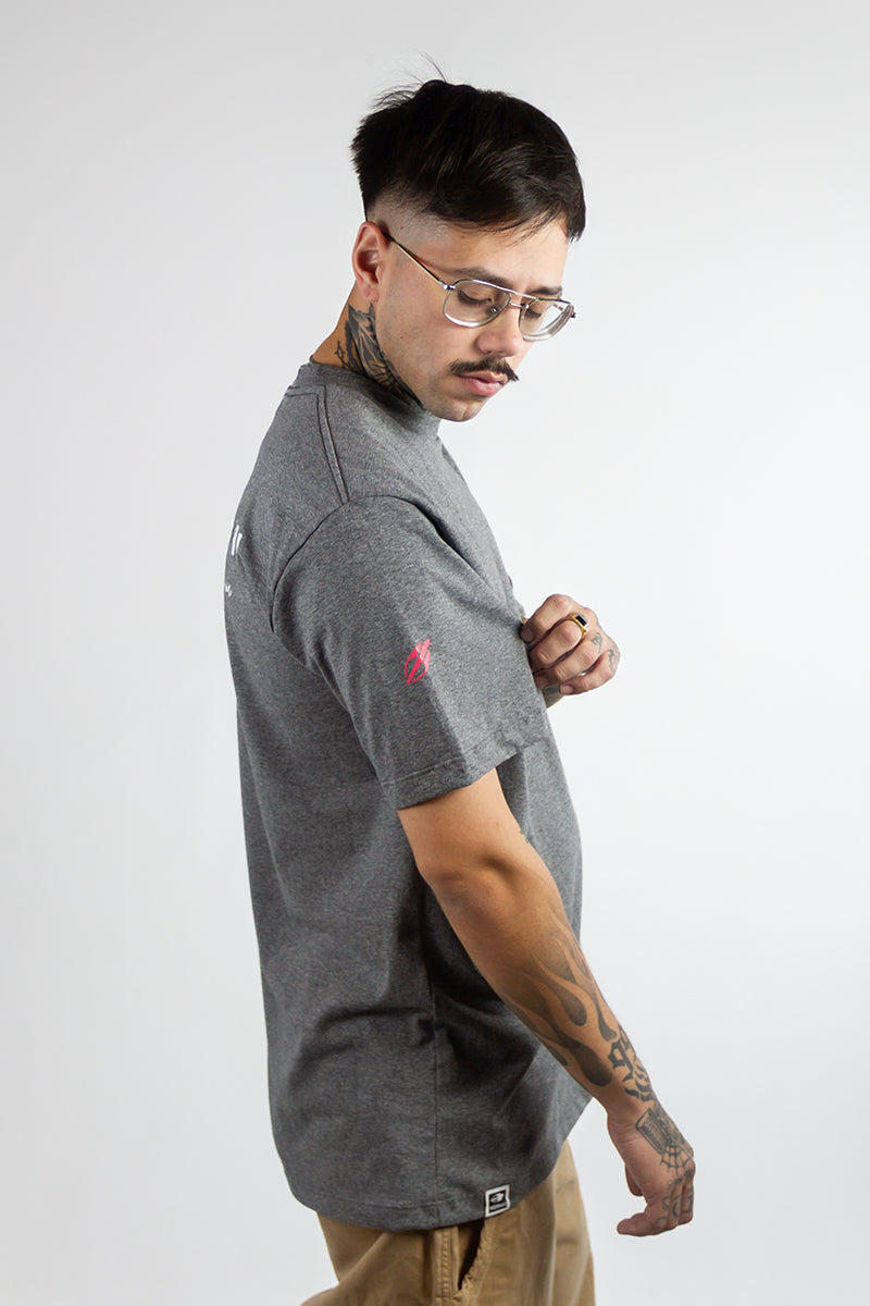 Mormaii Kraken Men's T-Shirt - Comfortable & Stylish Gray Tee for Casual Wear & Outdoor Activities