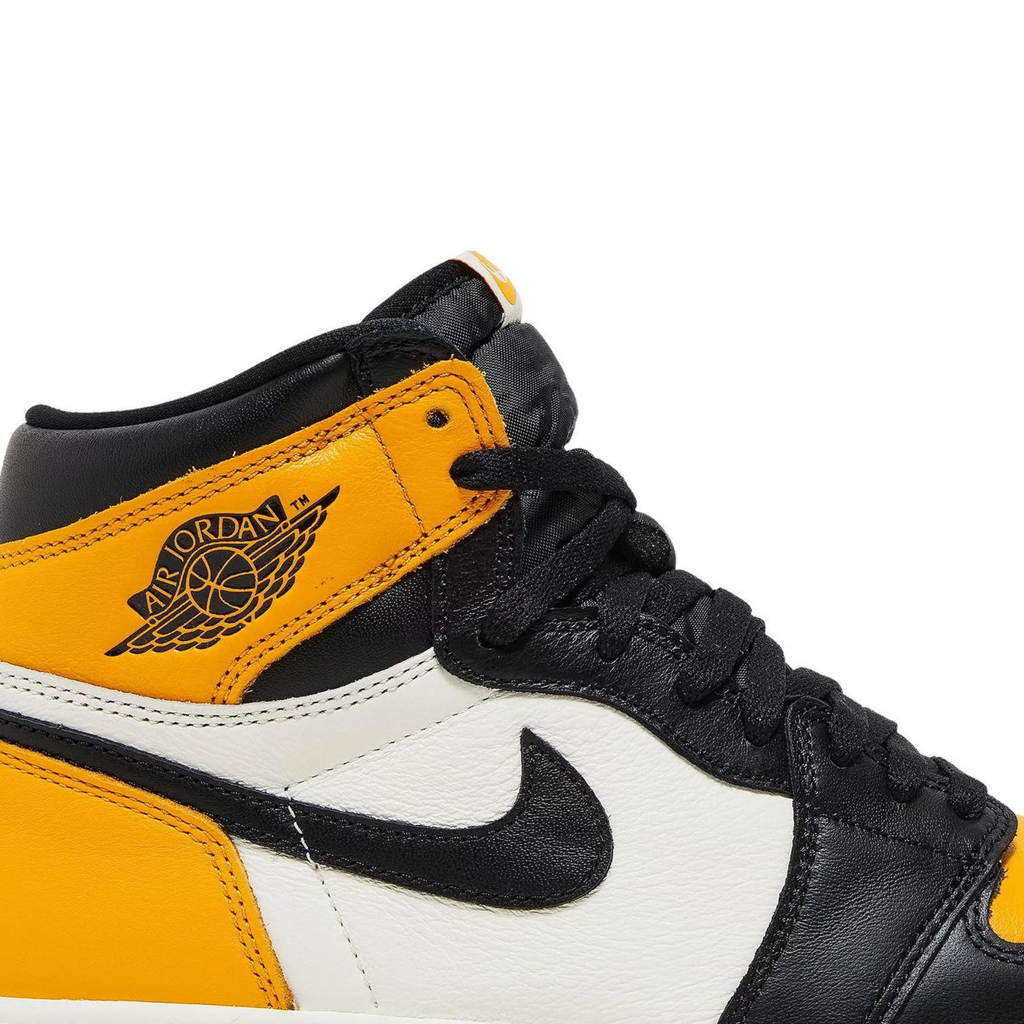Air Jordan 1 Retro High OG 'Taxi' Sneakers (2022 Release) - Men's Basketball Shoes for Streetwear & Casual Style