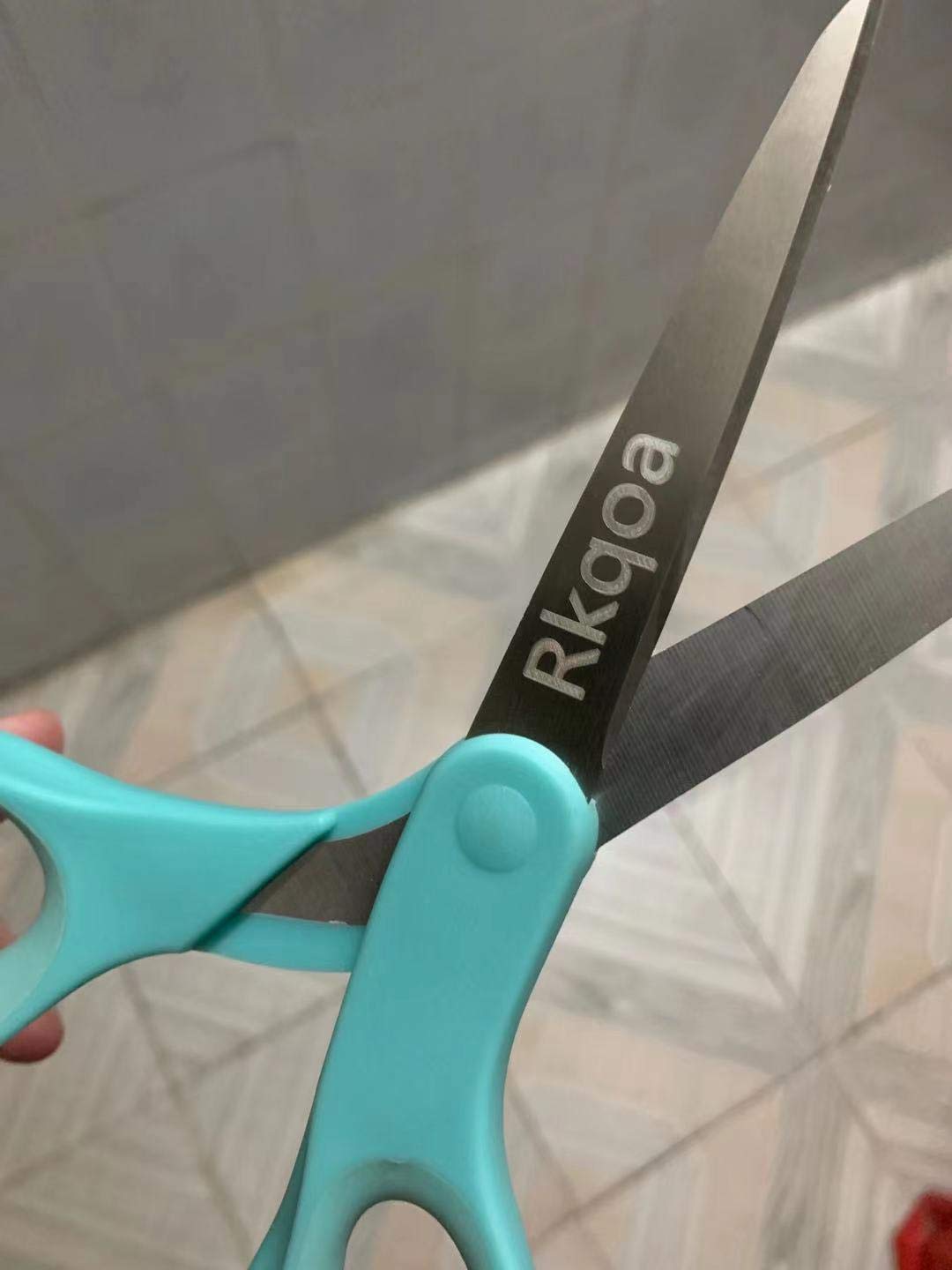RKQOA 8-Inch Heavy Duty Ultra Sharp Sewing Scissors - Professional Fabric, Tailor, Dressmaker, Craft & Office Shears - Silky Smooth Cutting for Left & Right Handed Users - Perfect for Quilting, DIY Projects & Paper Cutting