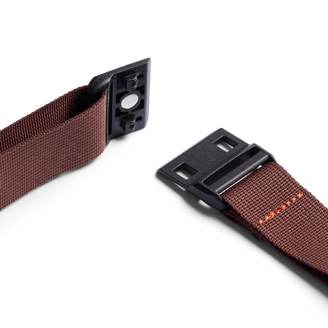 Bellroy Lite Sling - Compact Crossbody Bag for Travel, Hiking & Everyday Use - Water-Resistant & Lightweight (Perfect for Phone, Wallet & Essentials)