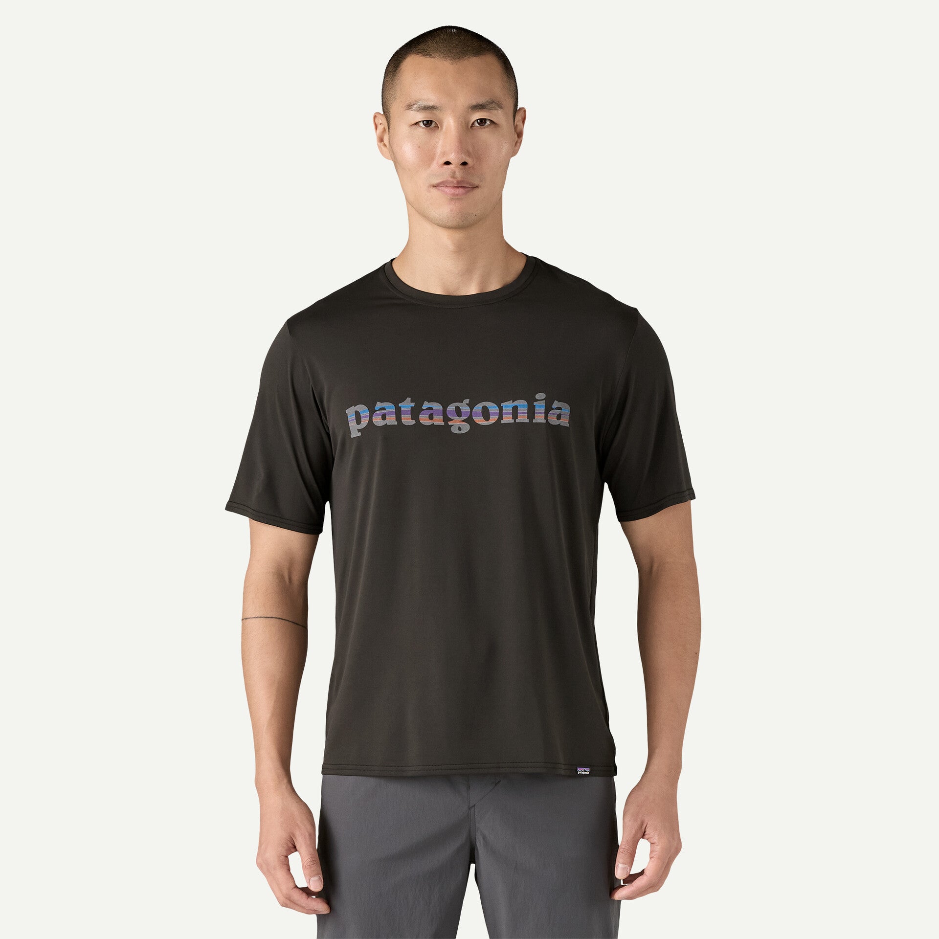 Men's Capilene® Cool Daily Graphic T-Shirt - Moisture Wicking & Breathable Activewear for Hiking, Running & Outdoor Adventures