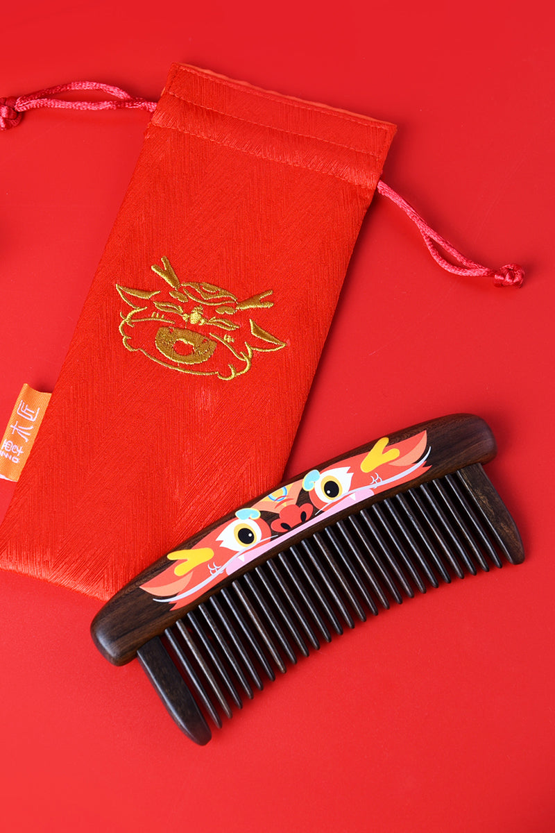 Premium Handcrafted Wooden Comb with Intricate Dragon Design - Natural Hair Care & Styling for Men & Women - Perfect for Daily Use, Travel, and Gifts