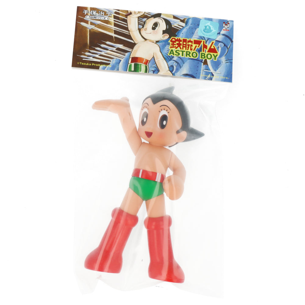 Astro Boy PVC Action Figure - Iconic Green Pants Version | Collectible Anime Toy for Display & Gifts | Perfect for Anime Fans & Collectors