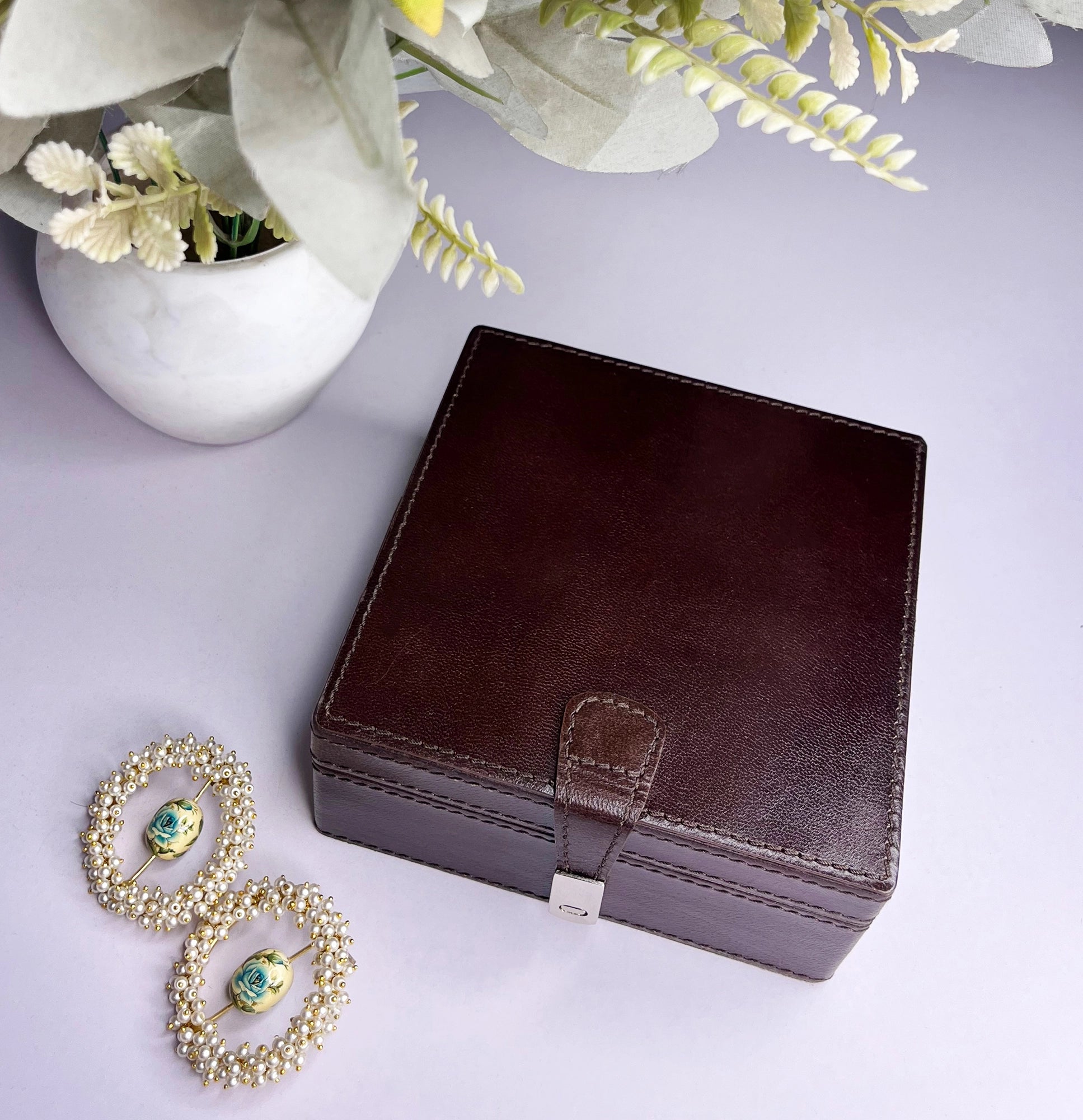 Divine Leather Jewelry Box for Women - Premium Brown Jewelry Organizer with Soft Lining - Perfect for Travel, Home Decor & Gift Giving