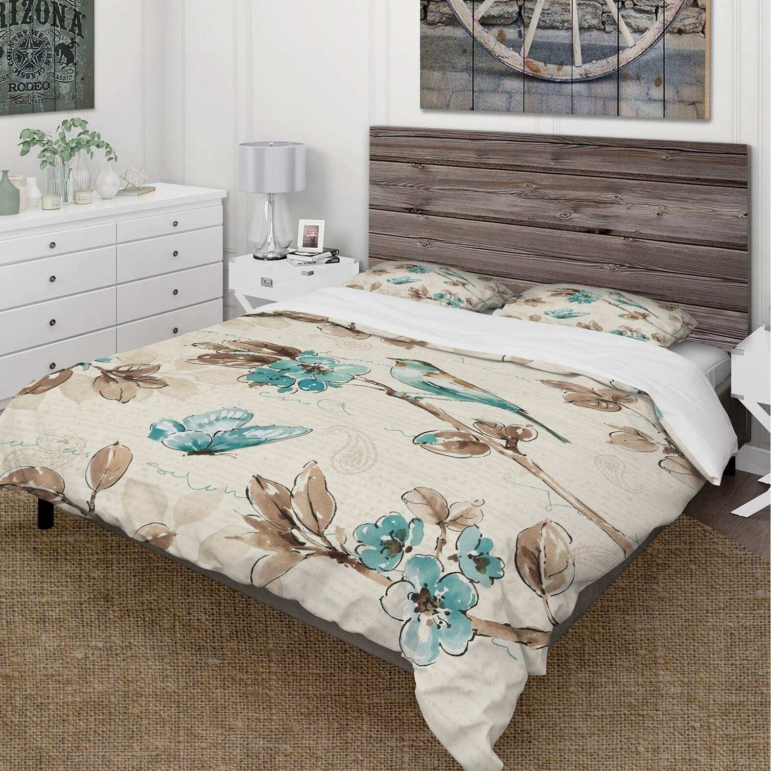 Designart 'Beige Bird Wings' Cottage Style King Size Bedding Set - 3 Piece Duvet Cover & 2 Shams (Comforter Not Included) | Soft Luxury Bedroom Decor for Master Bedroom, Guest Room & Vacation Homes