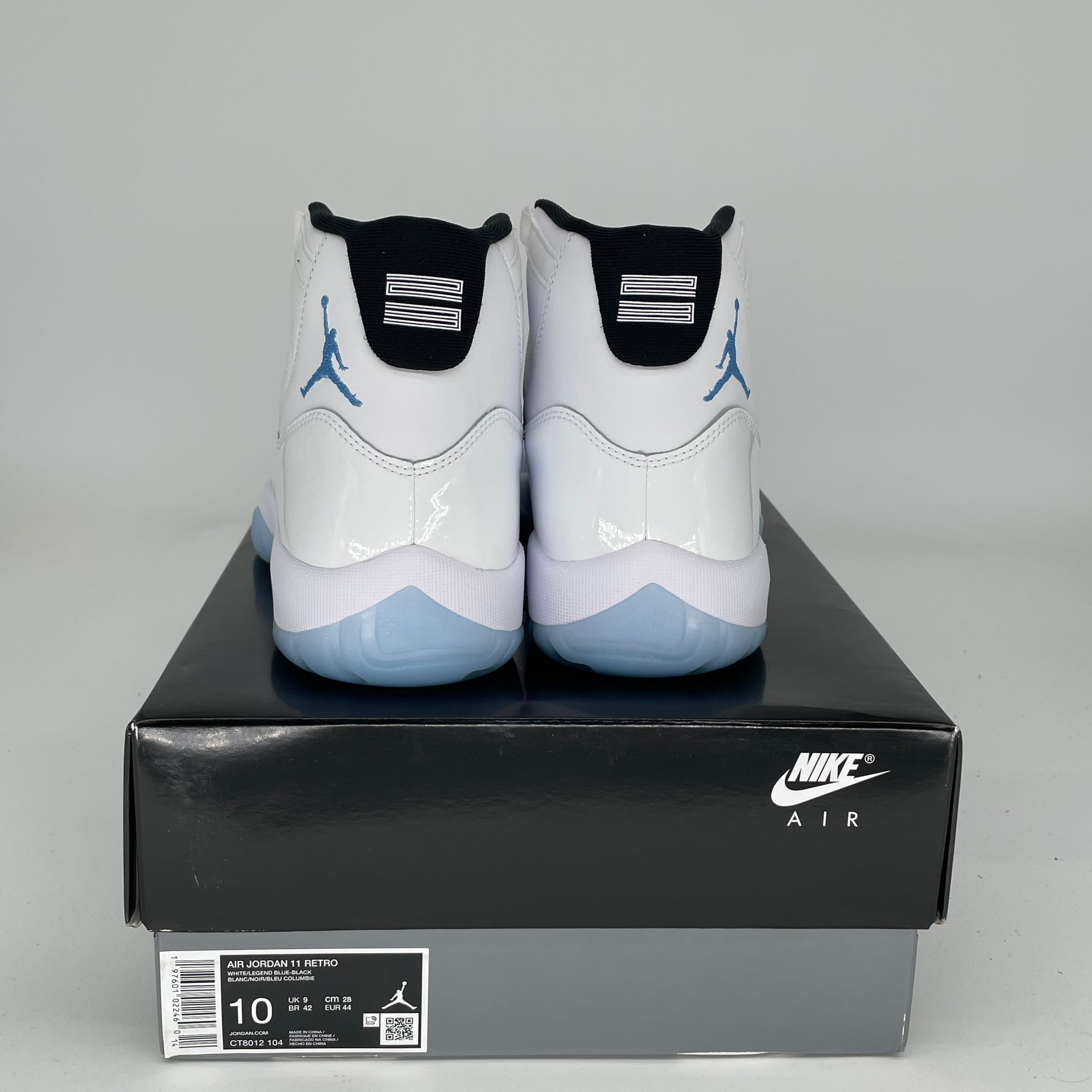 AIR JORDAN 11 LEGEND BLUE Men's Basketball Shoes Size 10 - Retro Style, High Performance Sneakers for Sports & Casual Wear | Perfect for Basketball Games, Gym Workouts and Street Fashion
