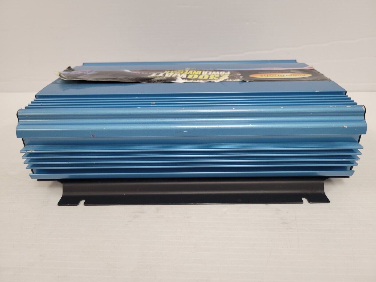 Power Bright PW2300 12V DC to 110V AC Power Inverter - 2300W Continuous/4600W Peak - for Cars, Trucks, RVs & Outdoor Power Needs