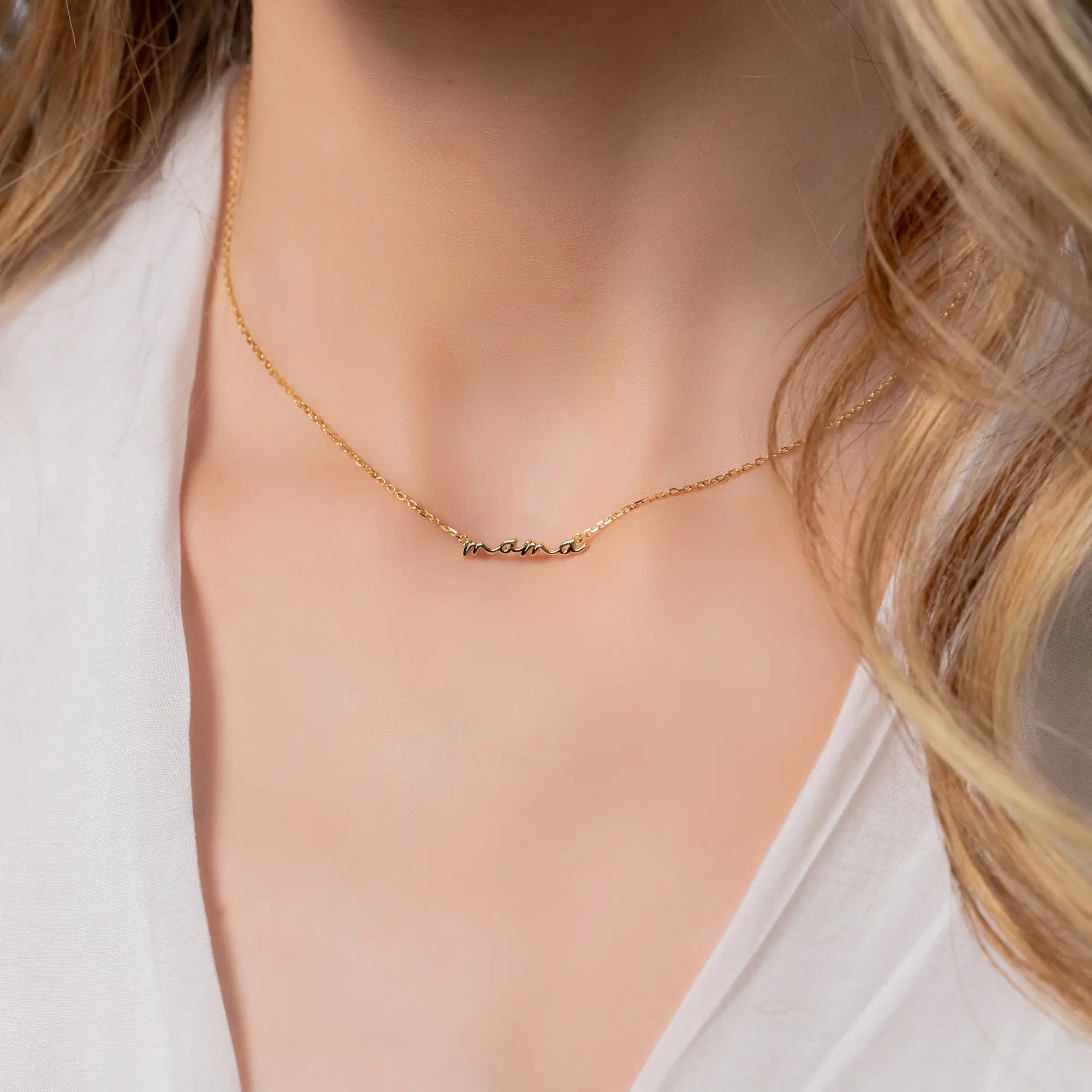 Personalized Mama Necklace - Custom Engraved Mother's Jewelry Gift for Women - Perfect for Mother's Day, Birthday & Anniversary Gifts