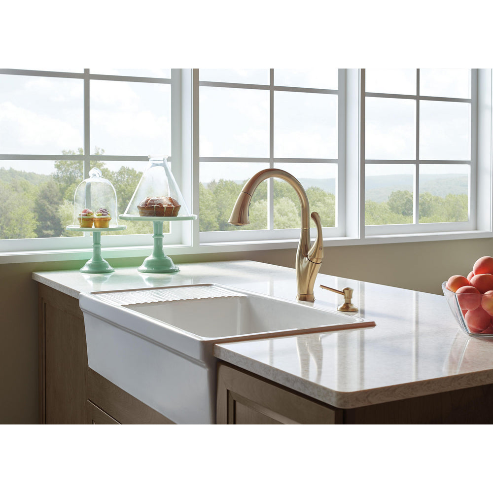 Delta Addison 9192 CZ DST Champagne Bronze Pull-Down Kitchen Faucet with Sprayer - Modern Touchless Design for Easy Cooking & Dishwashing