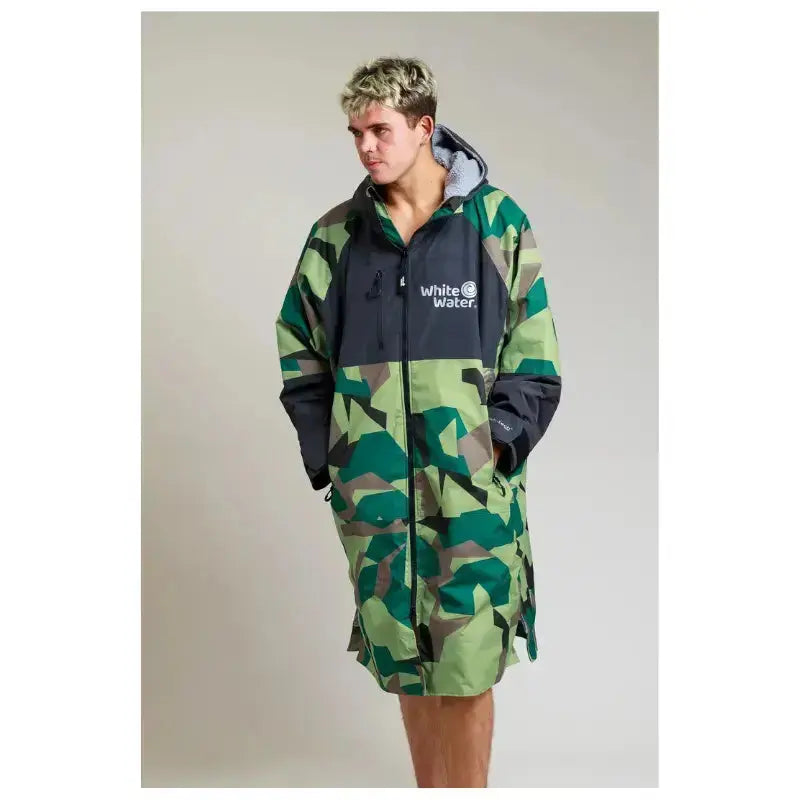 Unisex Camo Swimming Robe for Adults - Waterproof Hard Shell Quick-Dry Beach Cover Up | Perfect for Pool, Beach, Surfing & Outdoor Activities