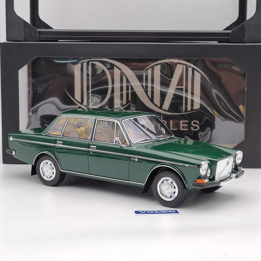 1/18 Scale Volvo 164 E 1972 Resin Model Car - Limited Edition Green Collectible Toy - Perfect for Display, Gifts & Car Enthusiasts Collections