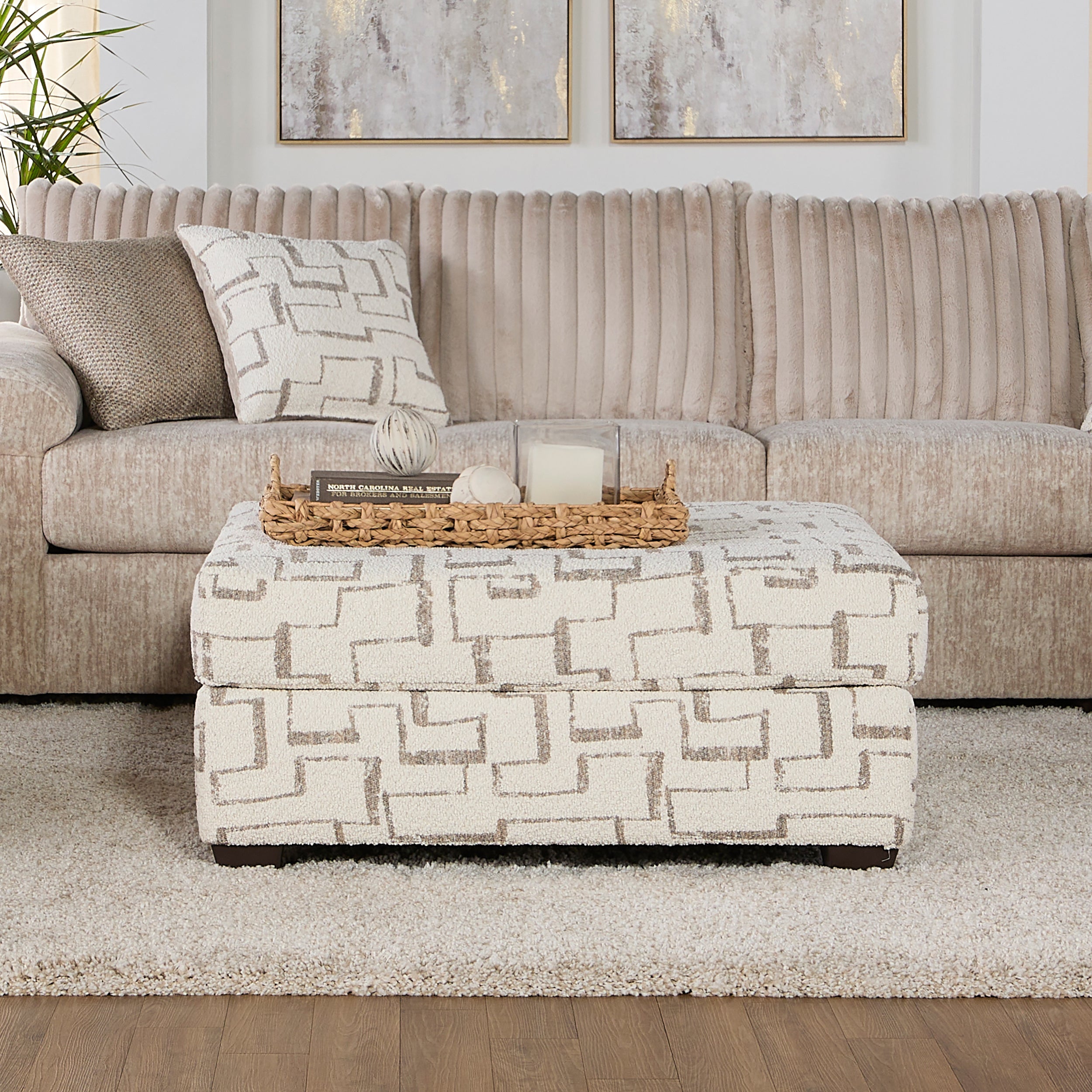 Roundhill Furniture Nason Geometric Patterned Ottoman - Modern Accent Footrest with Stylish Design for Living Room, Bedroom & Office Decor