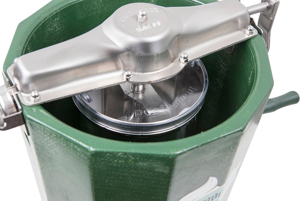 Premium 4 Quart Stainless Steel Ice Cream Maker with Hand Crank - Perfect for Homemade Gelato, Sorbet & Frozen Yogurt at Home Parties & Outdoor Picnics