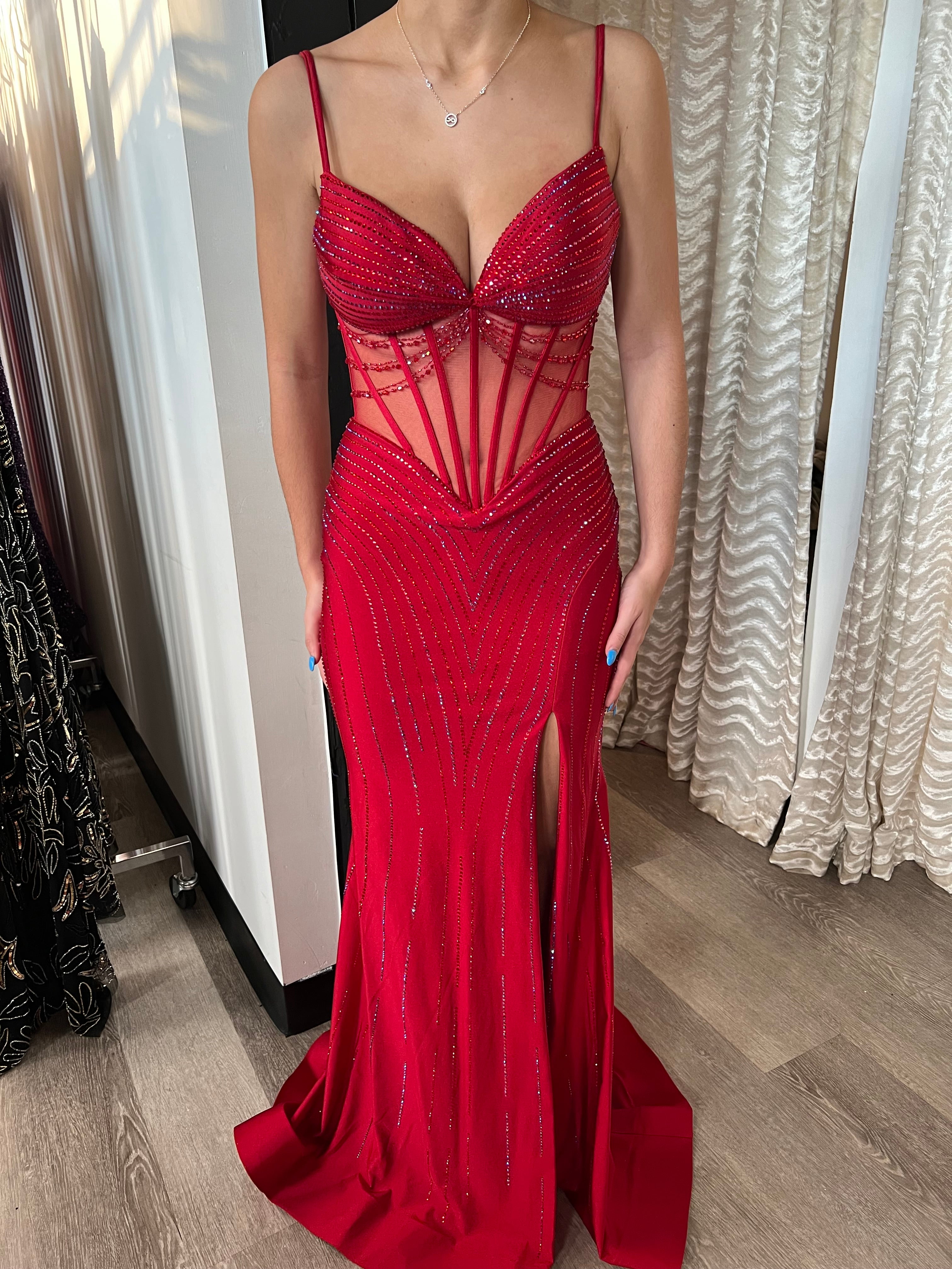 Ellie Wilde EW35027 Elegant Evening Gown - Perfect for Prom, Homecoming & Formal Events