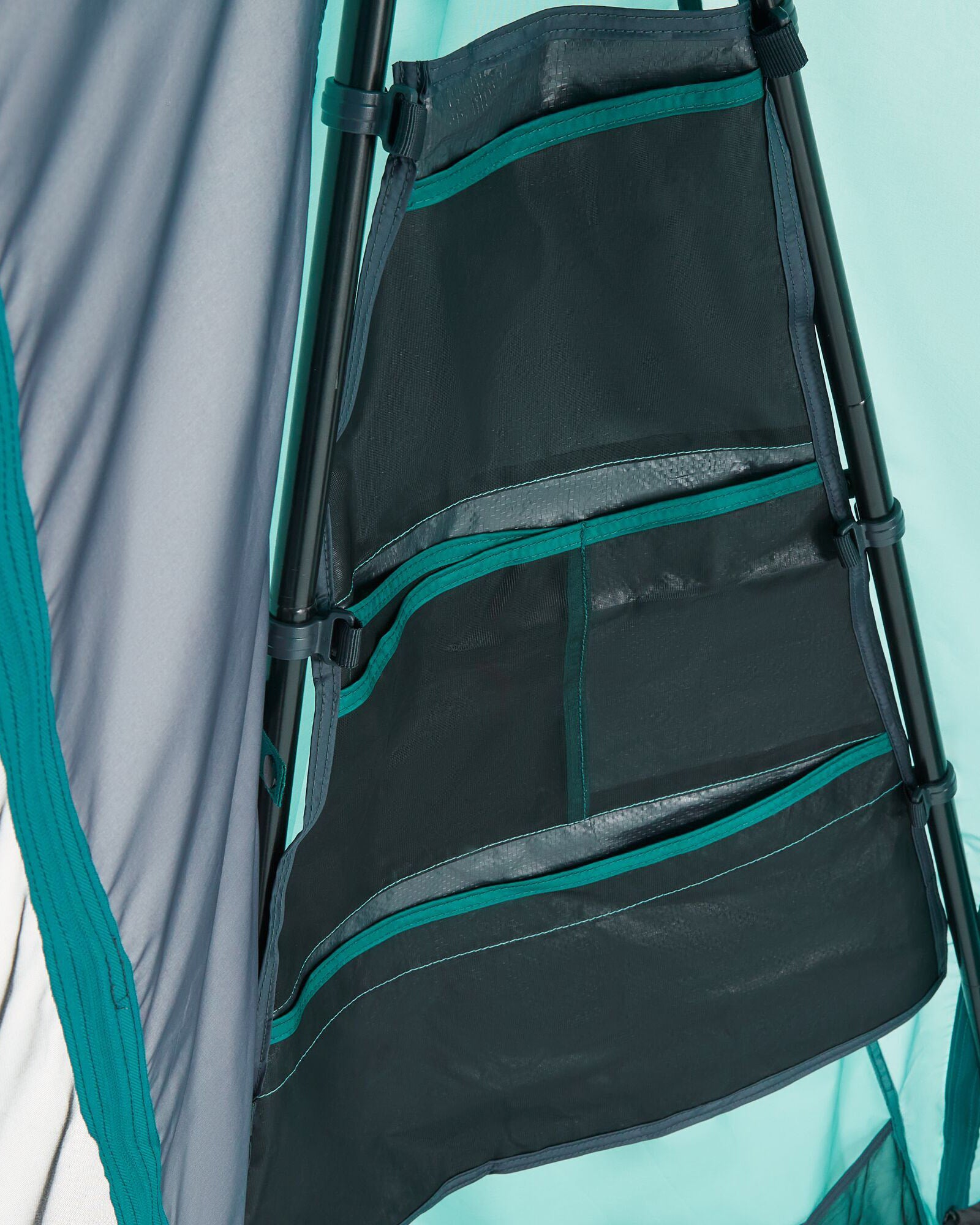 Retreat Dayroom Shelter v2 - Brittany/Dive - Portable Outdoor Shelter for Camping, Beach & Picnic - Perfect for Sun Protection & Relaxation