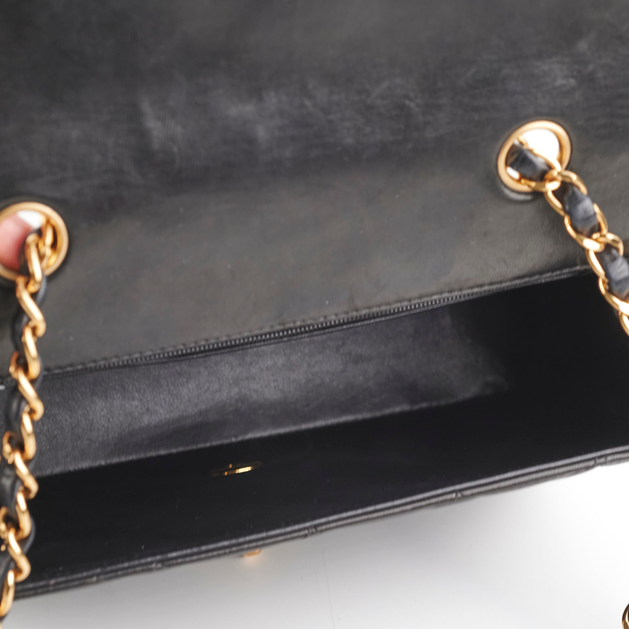 Authentic Chanel Small Vintage Diana Lambskin Leather Shoulder Bag Black - Perfect for Date Night & Special Occasions