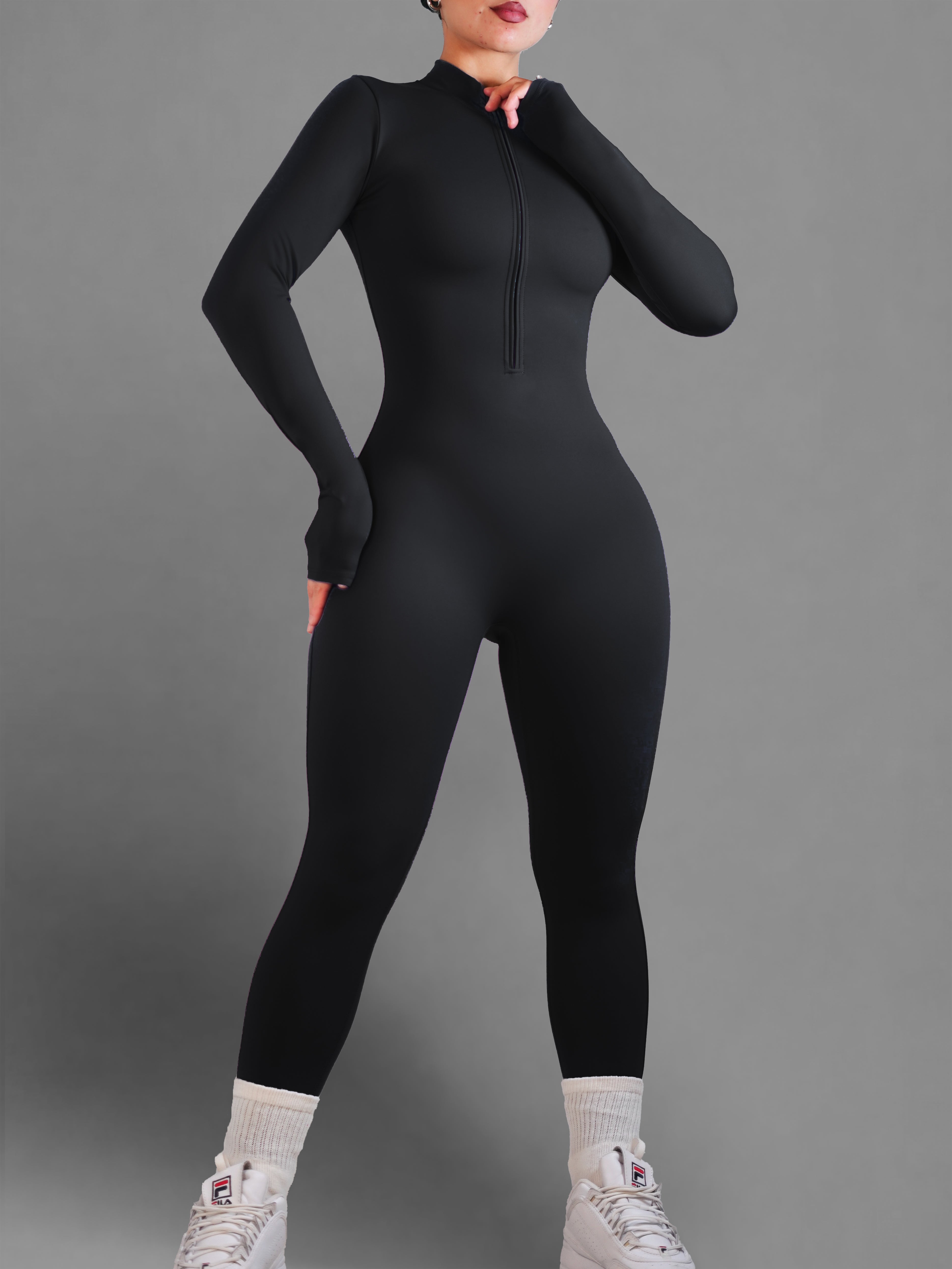 Durable Long Sleeve Zipper Jumpsuit for Women - Comfortable Black Romper | Perfect for Work, Travel & Outdoor Activities