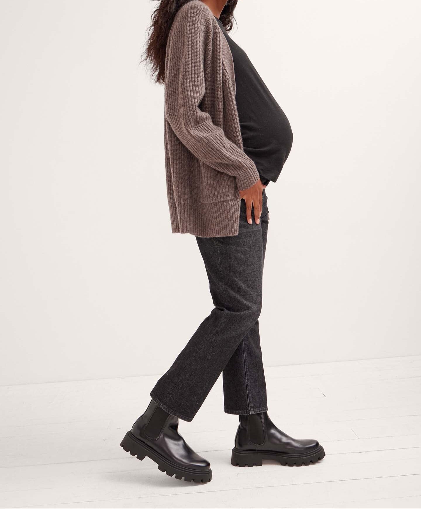 Best Stretchy Maternity Jeans for Pregnant Women - High Waist Comfortable Denim Pants for Everyday Wear - Perfect for Work, Casual Outings & Pregnancy Photos