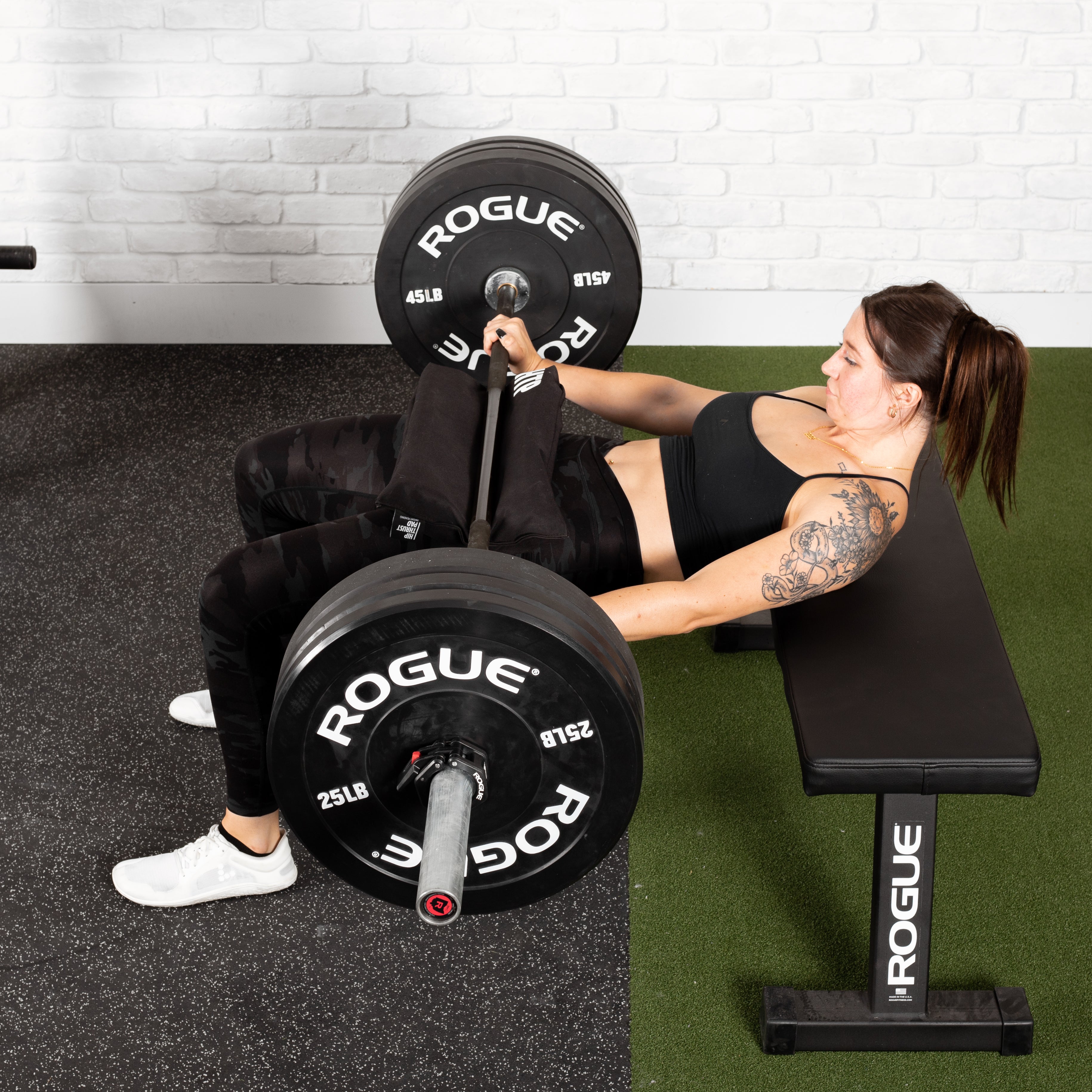 Premium Hip Thrust Pad for Glute Workouts - Thick Comfortable Squat Cushion for Home Gym & Weight Training - Perfect for Squats, Hip Thrusts & Strength Exercises