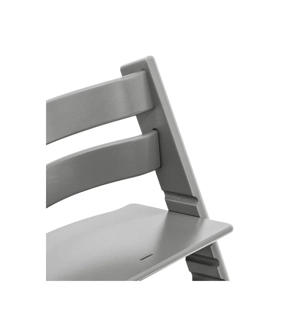 Stokke Tripp Trapp Adjustable High Chair for Babies & Toddlers - Ergonomic Wooden Baby Feeding Chair - Perfect for Dining, Weaning & Family Mealtime