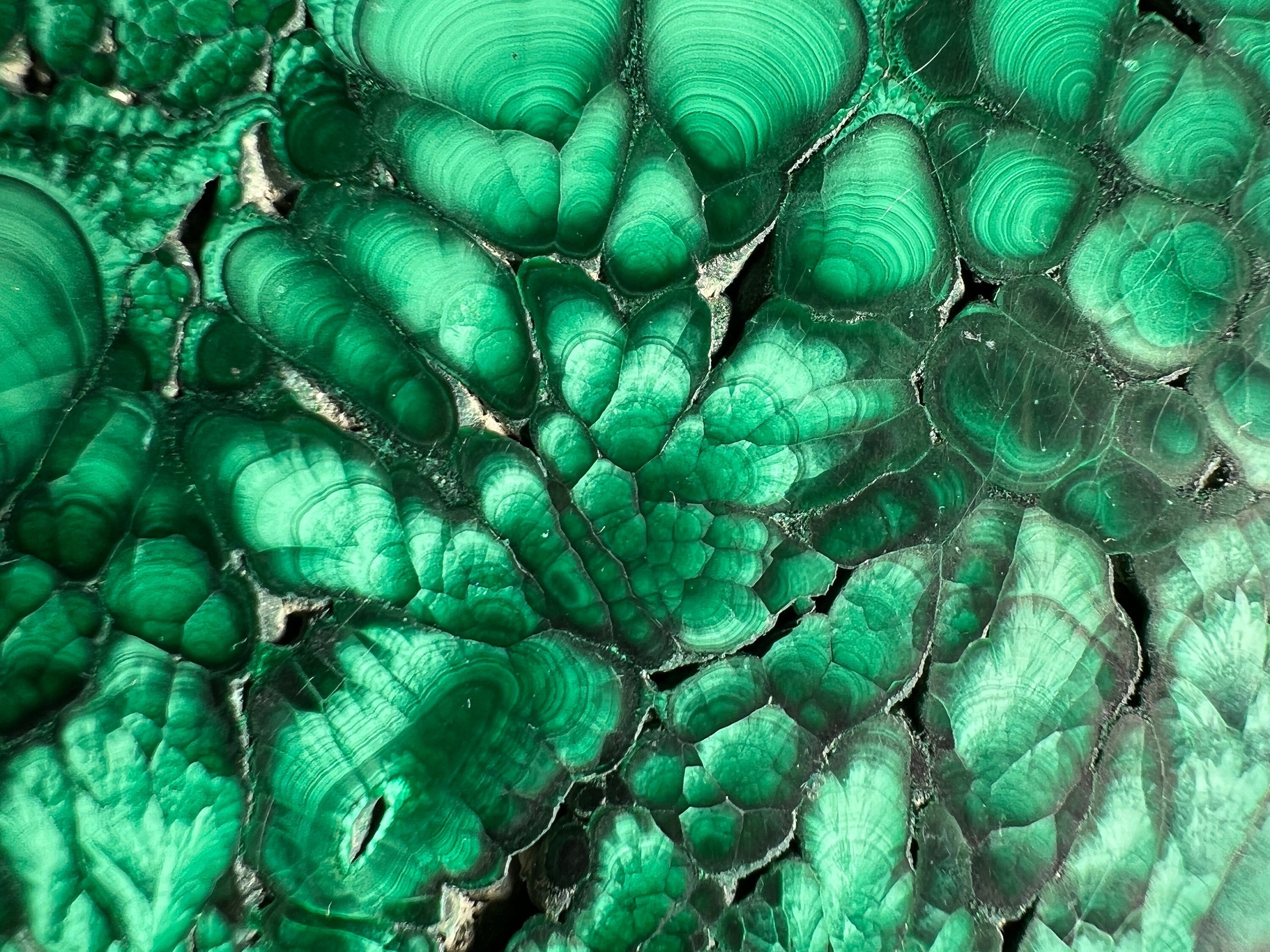 Premium MALACHITE Crystal Slab - Natural Green Malachite Stone for Jewelry Making, Unique Spiritual Gift, Home & Office Decor (50407) - Perfect for Meditation, Healing Crystals Collection & Feng Shui Decorations