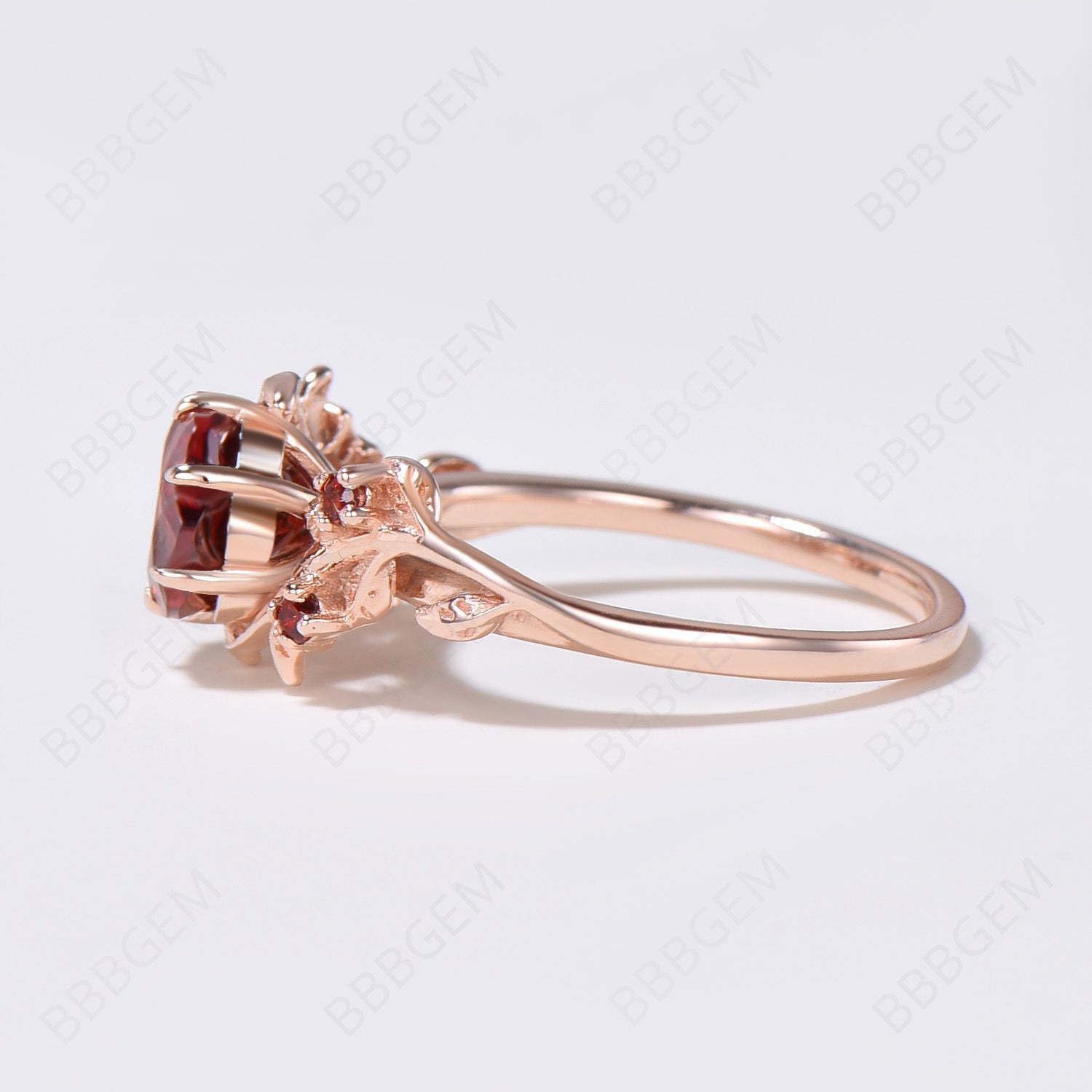 Natural Red Garnet Rose Cut Leaf Engagement Ring for Women - Elegant Vintage Style Jewelry Gift for Wedding, Anniversary & Special Occasions