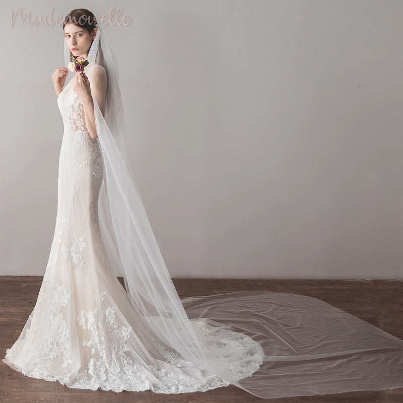 Elegant Cecilia Veil - Bridal Wedding Accessory for Church Ceremony & Photo Shoot