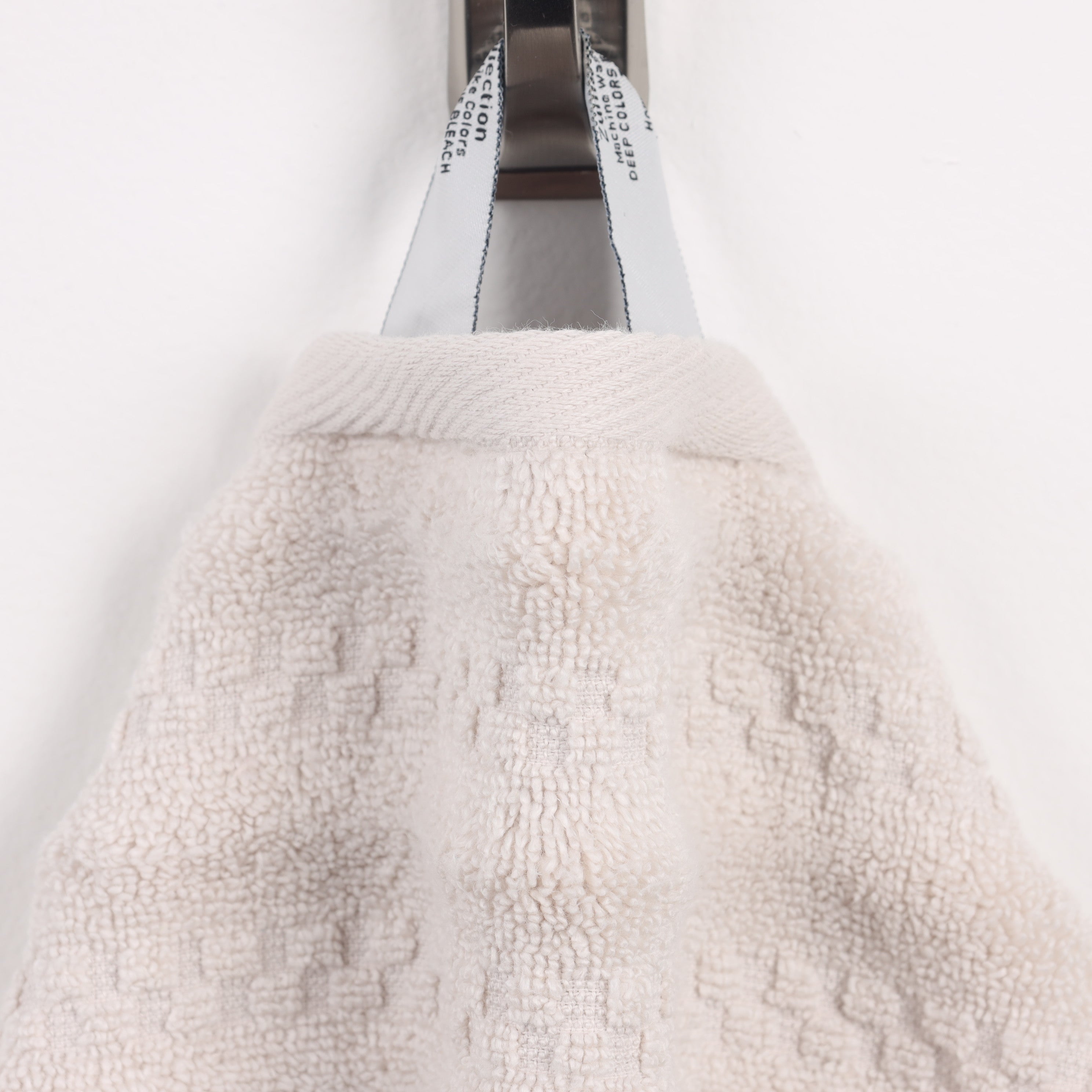 Premium Zuma Zero Twist Cotton Bath Towels Set of 2 - Medium Weight, Ultra Soft & Highly Absorbent - Perfect for Spa, Bathroom & Luxury Home Use
