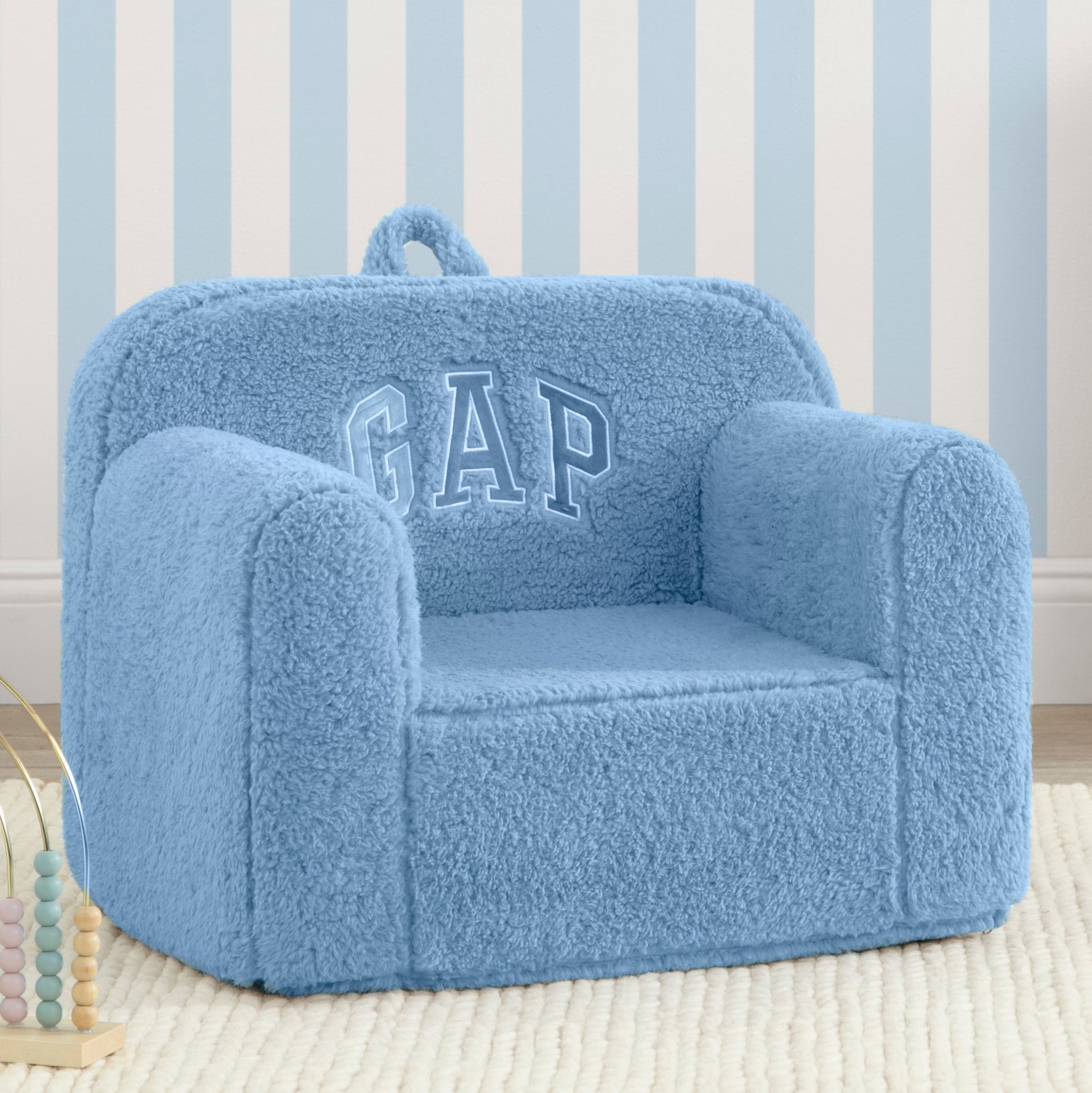 BabyGap Sherpa Chair - Cozy & Soft Plush Seat for Toddlers & Kids - Perfect for Nursery, Playroom & Travel