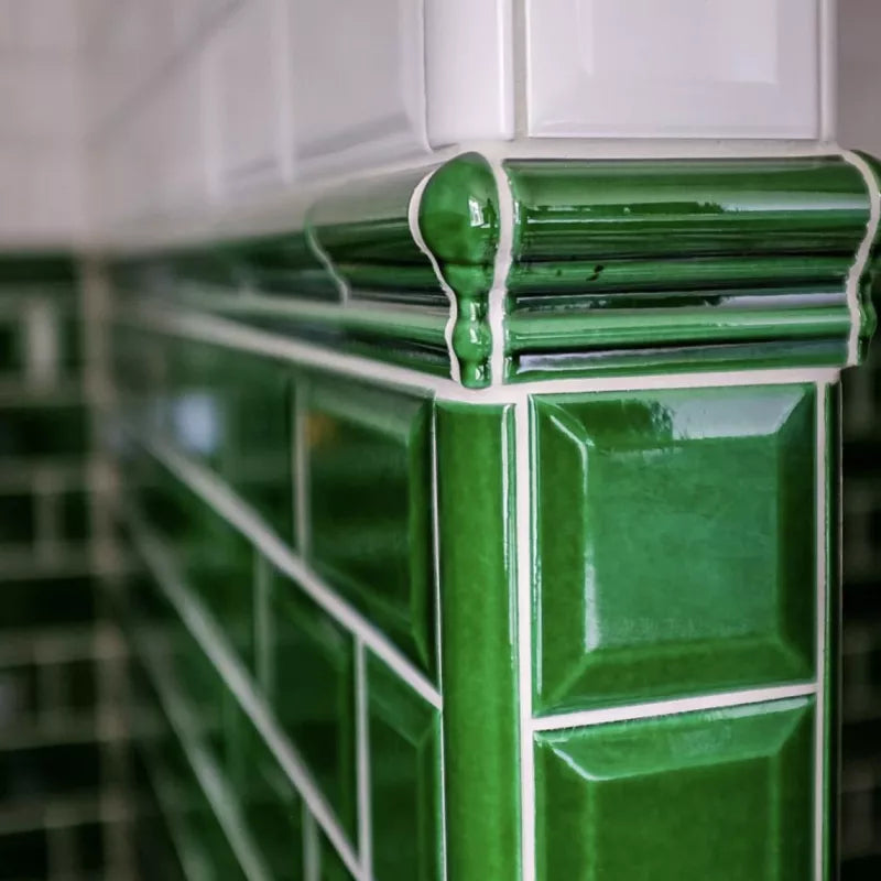 Kakel Victoria Tile Trim 2.5 x 15 cm Bottle Green - Perfect for Kitchen Backsplash, Bathroom Walls & DIY Home Decor Projects