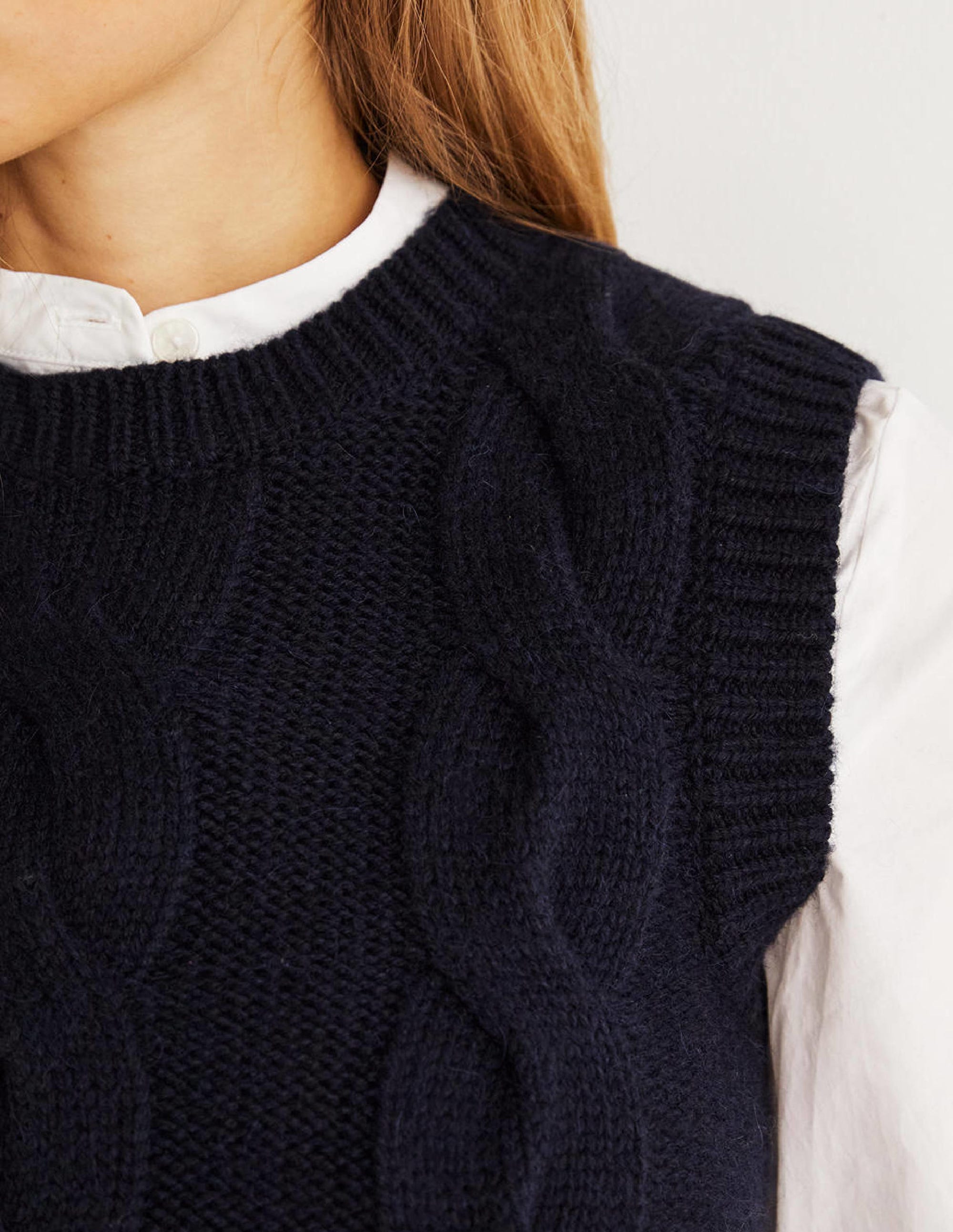 Men's Cable Knit Sweater Vest in Navy Blue - Perfect for Layering in Fall & Winter Outfits
